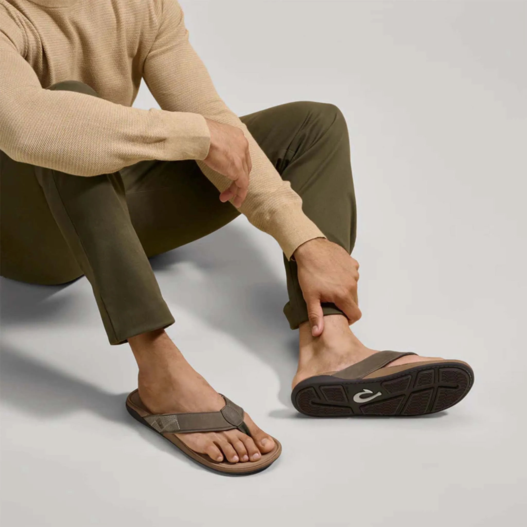 Men's Tuahine Sandals in Hunter and Golden Sand