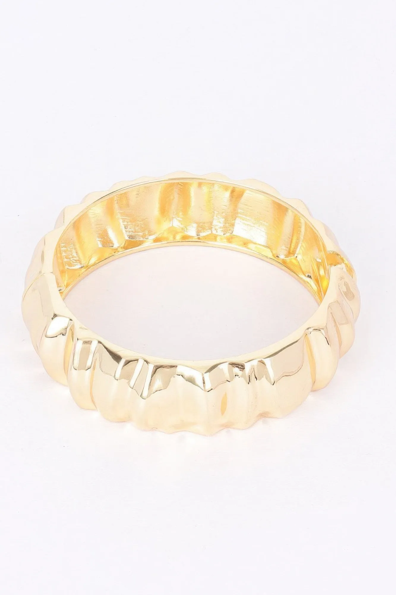 Metal Spring Hinge Cuff Bracelet