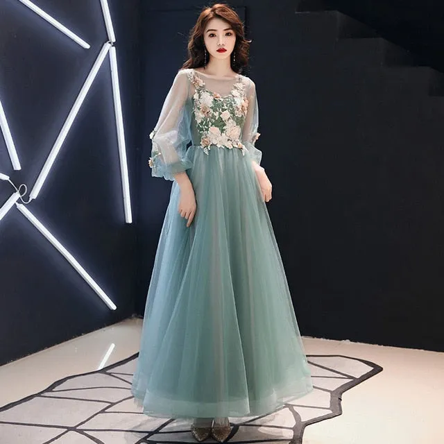 New Evening Dress Looks Thin Temperament