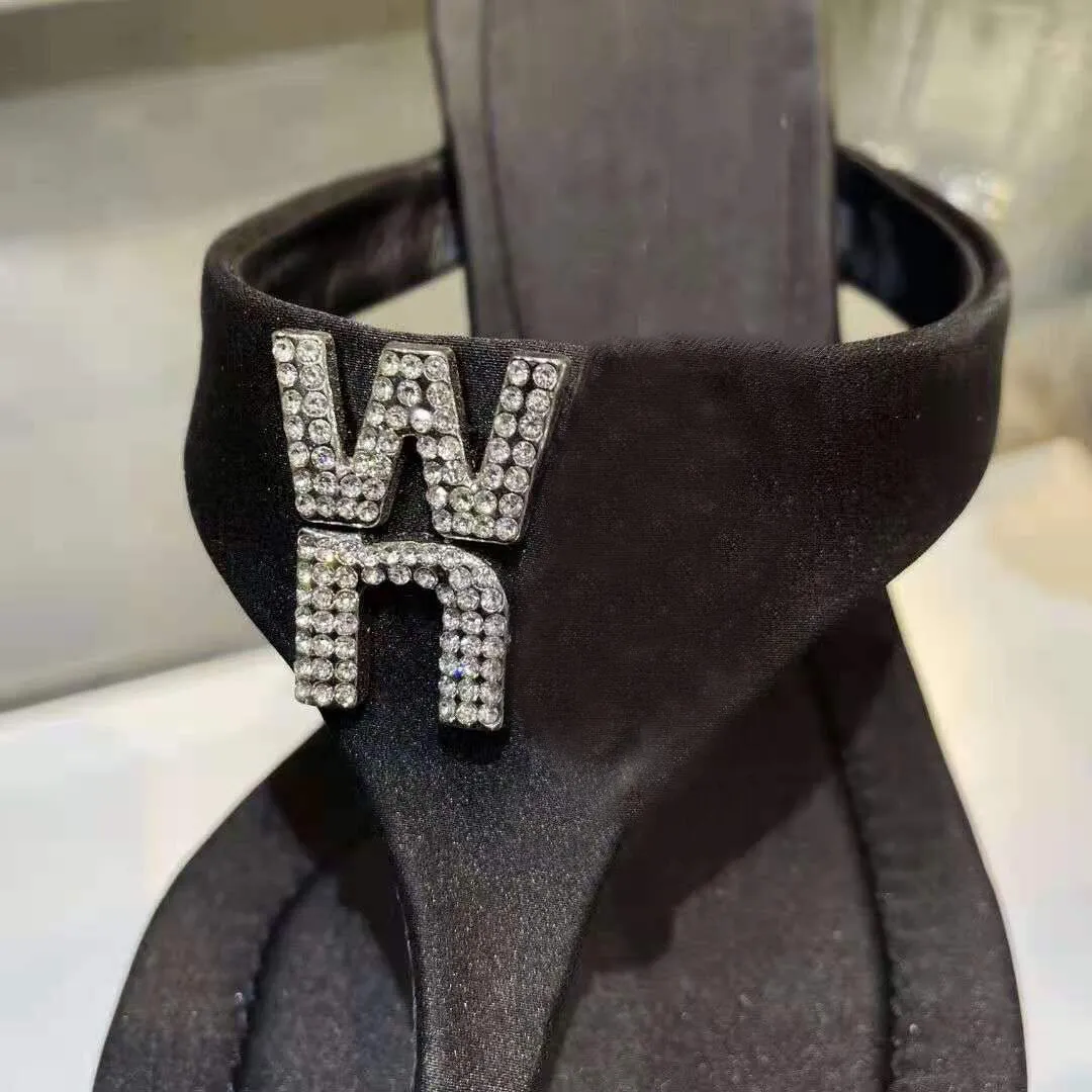 new trendy flip flops stiletto silk