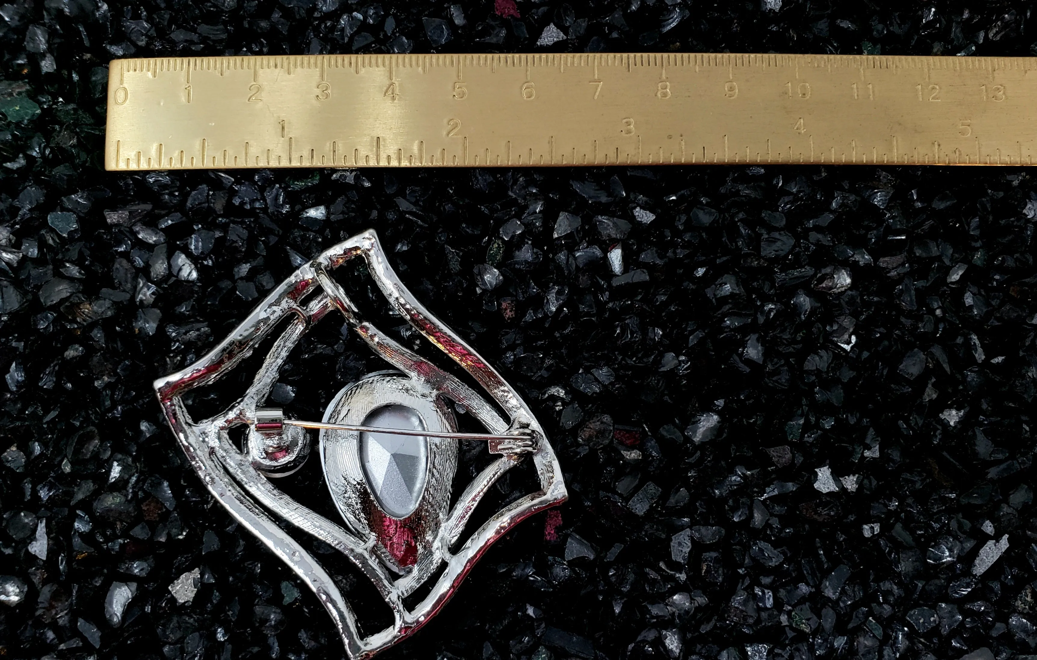 Nish Rhinestone Crystal Statement Brooch