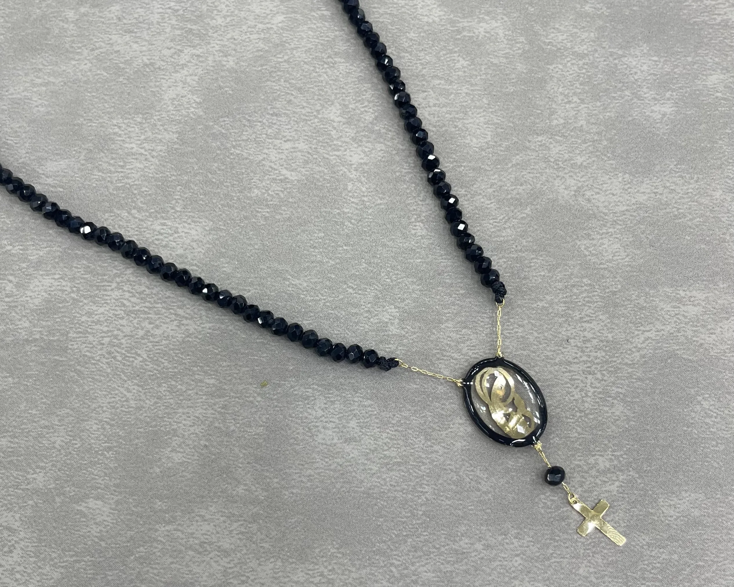 onyx choker - Gold Gifts Lebanon - 18k Gifts Lebanon - Buy & Sell 18k gold Lebanon - Gold stores in Kaslik, Jounieh, Jebil & Dbayyeh
