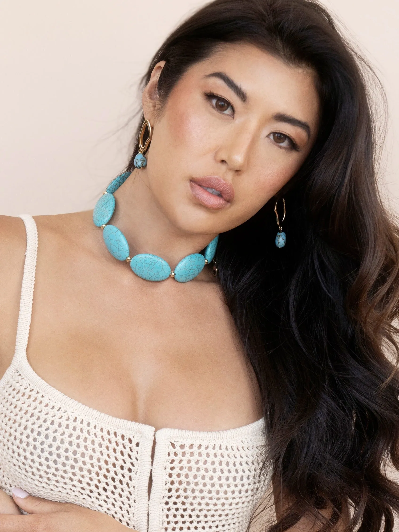 Oval Turquoise Stones Statement Choker