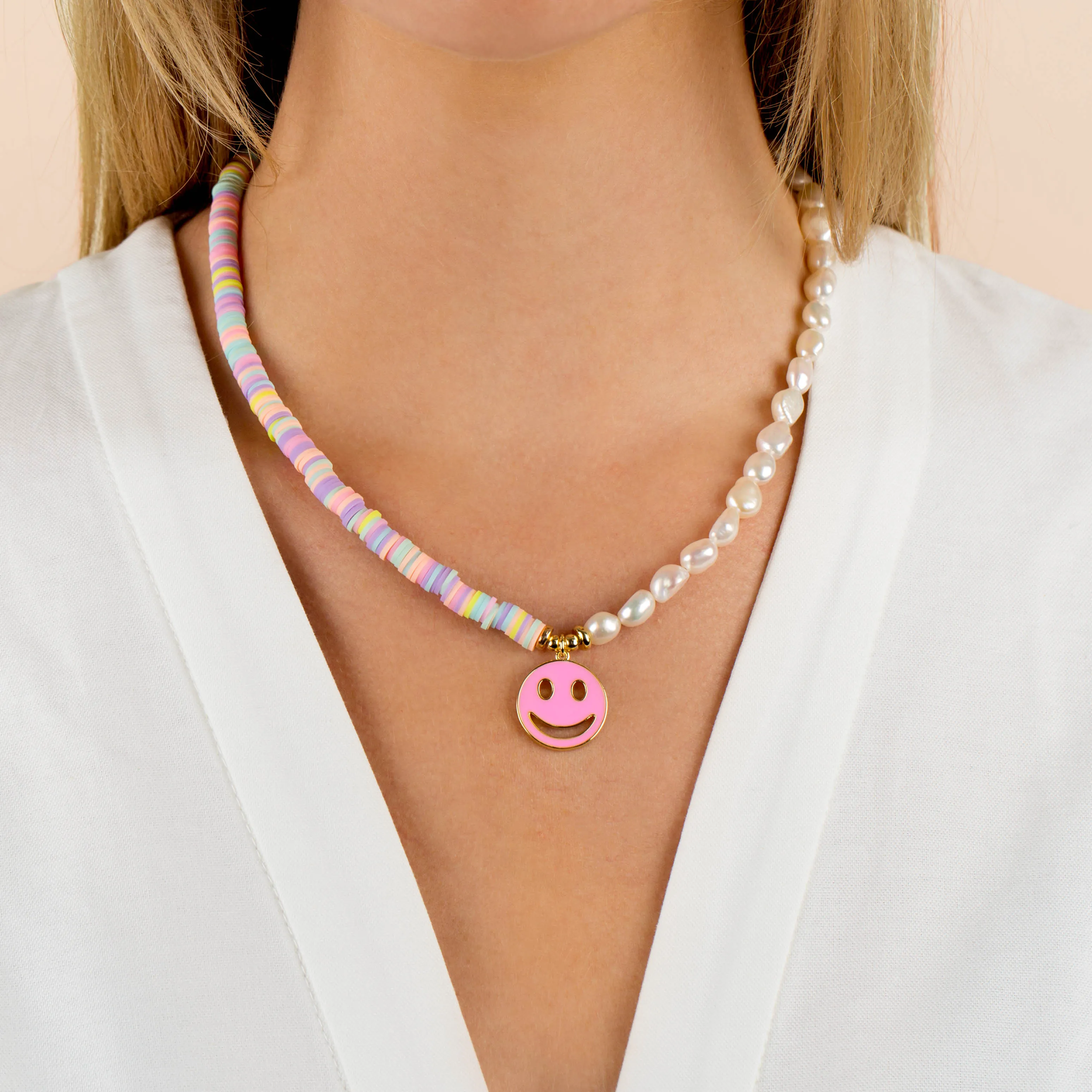 Pastel Bead X Pearl Smiley Face Necklace