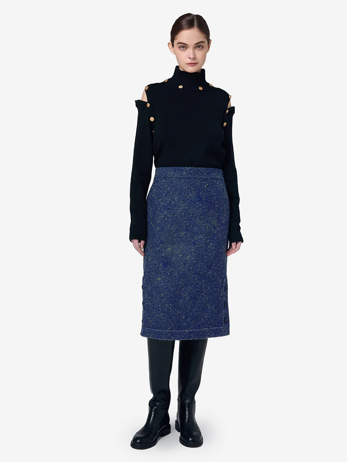PORTS 1961 GOLD LOGO BUTTON KNITWEAR IN BLACK