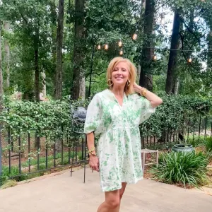 Queen Dress Final Sale