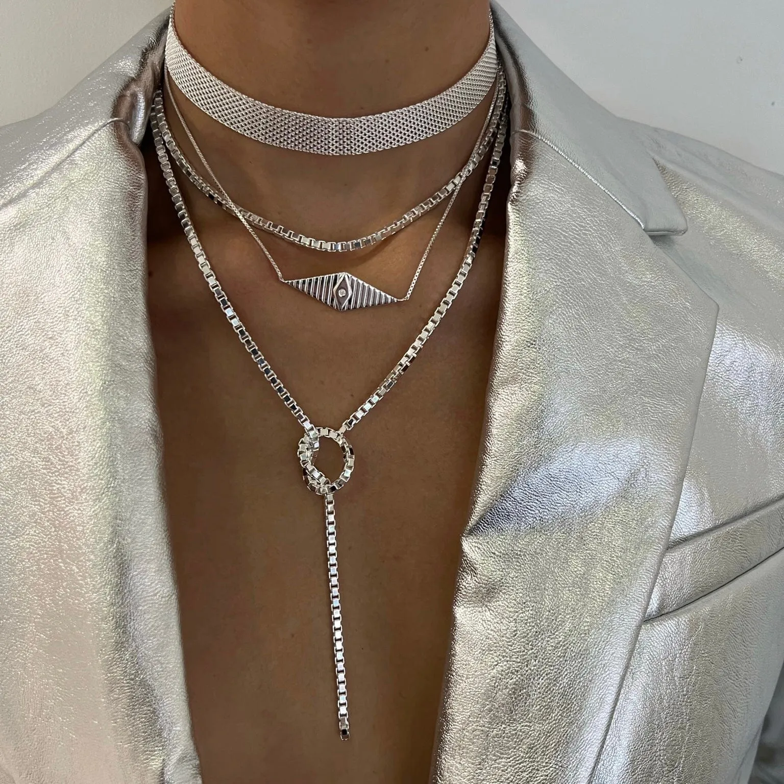 Rima Lariat