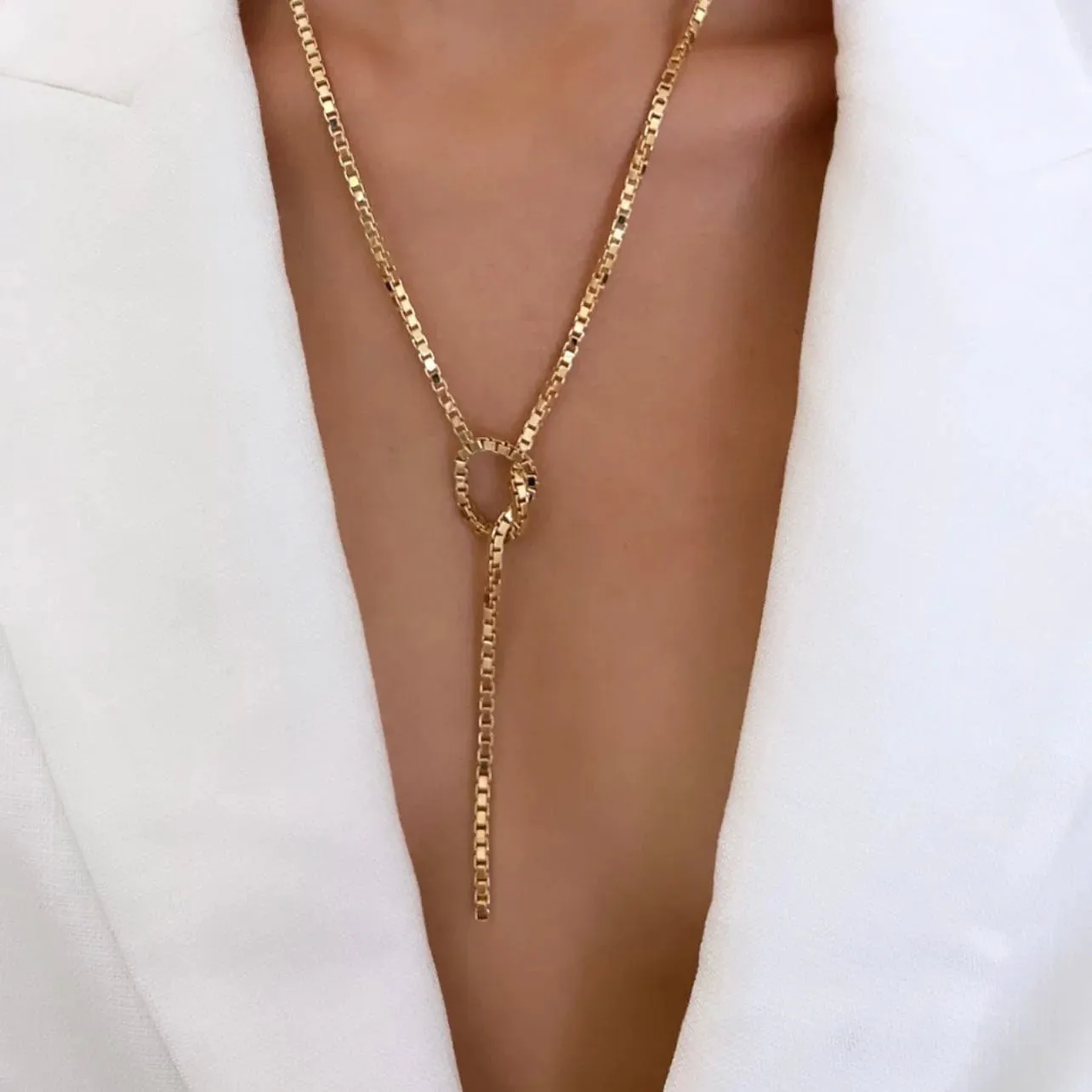 Rima Lariat