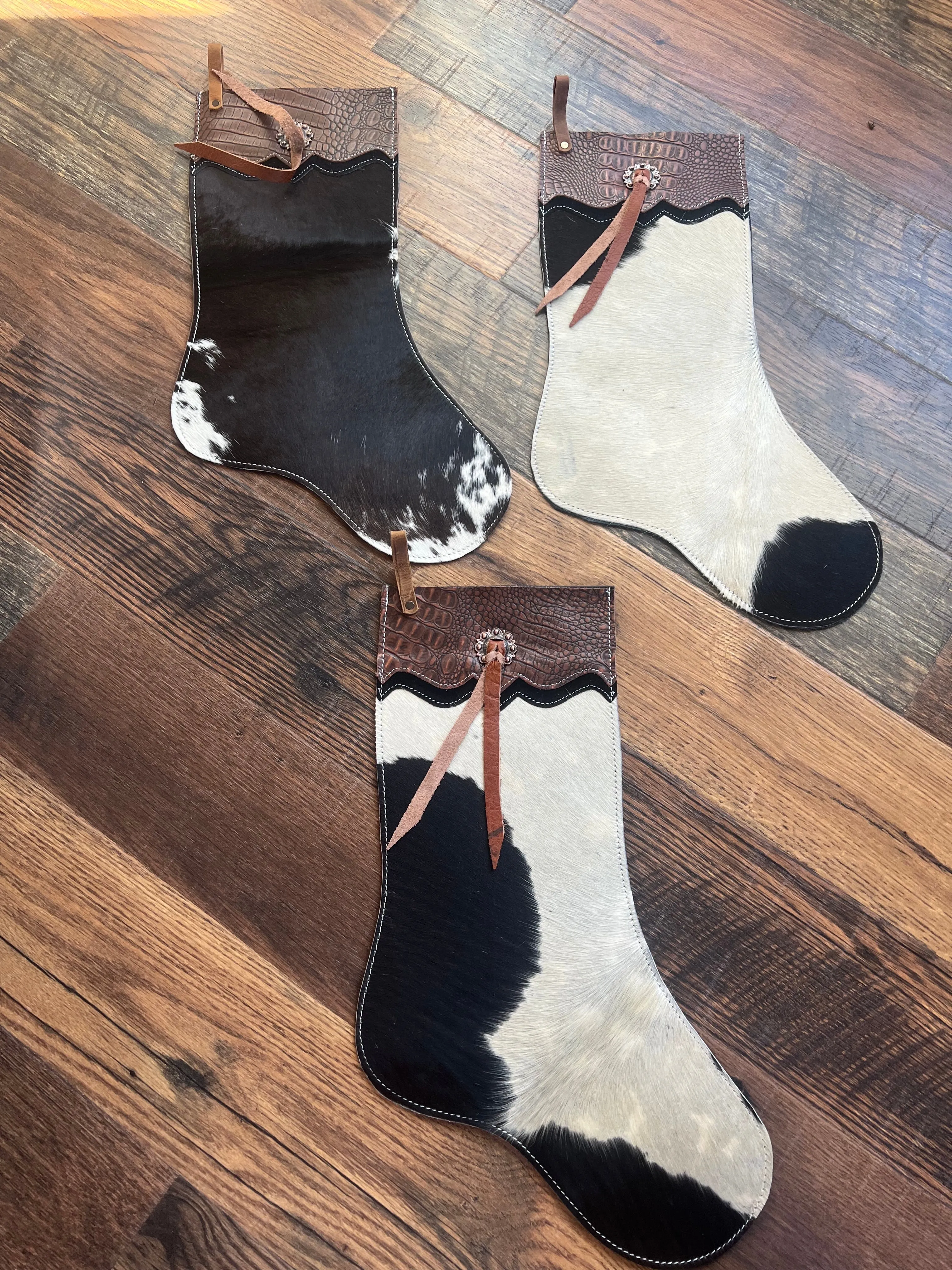 Salt and Pepper Cowhide Christmas Stocking - Alligator Cuff