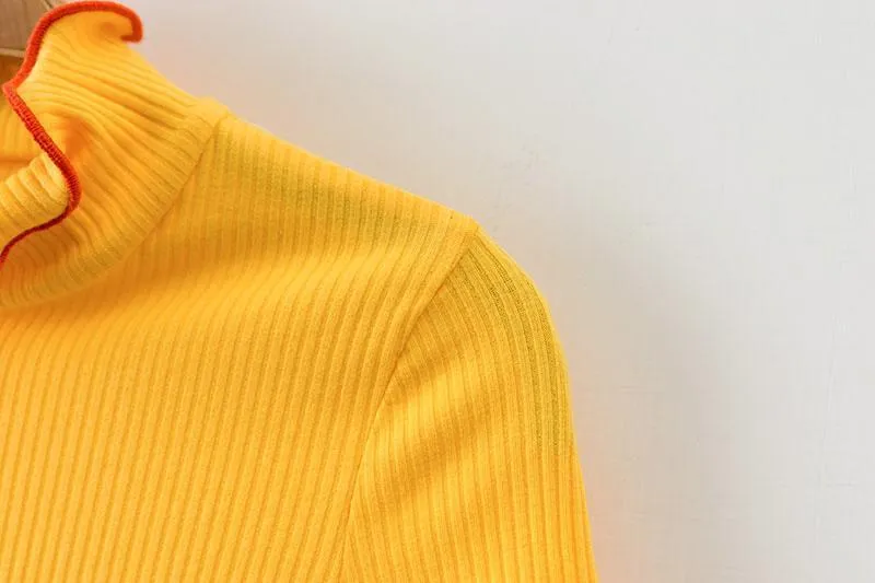 Scallop Turtleneck T-Shirt