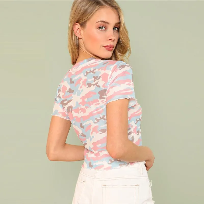 Scallops Hem Crop T-Shirt