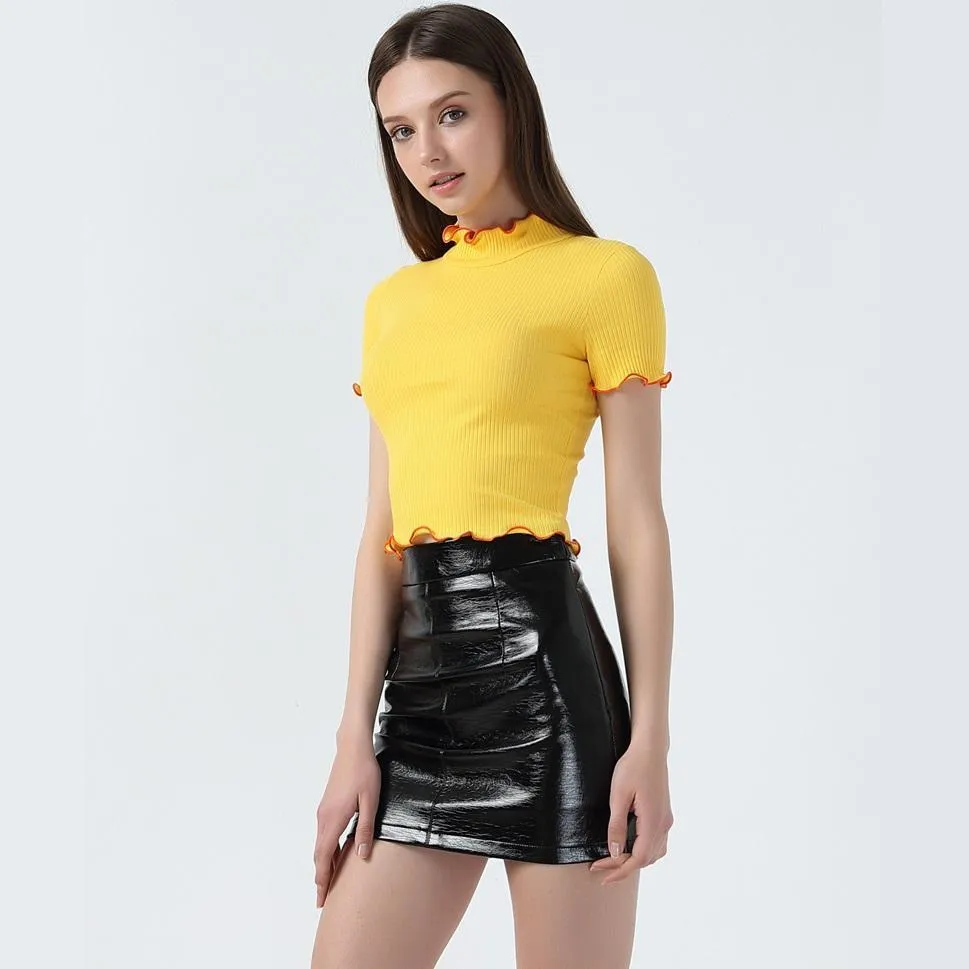 Scallops Turtleneck Crop T-Shirt