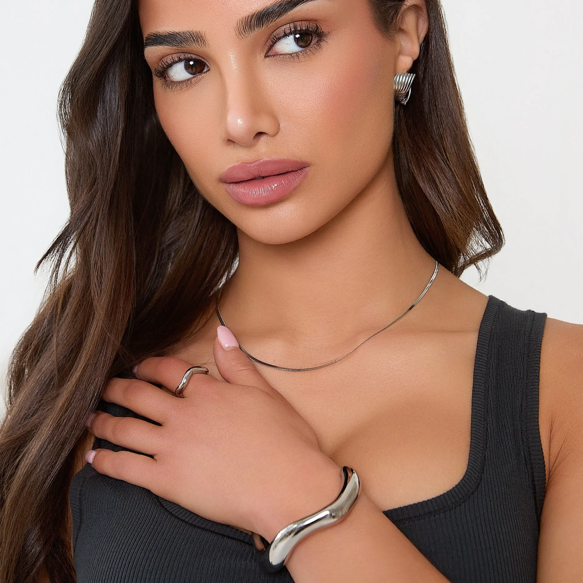 SCULPTURAL OPEN BRACELET - SILVER