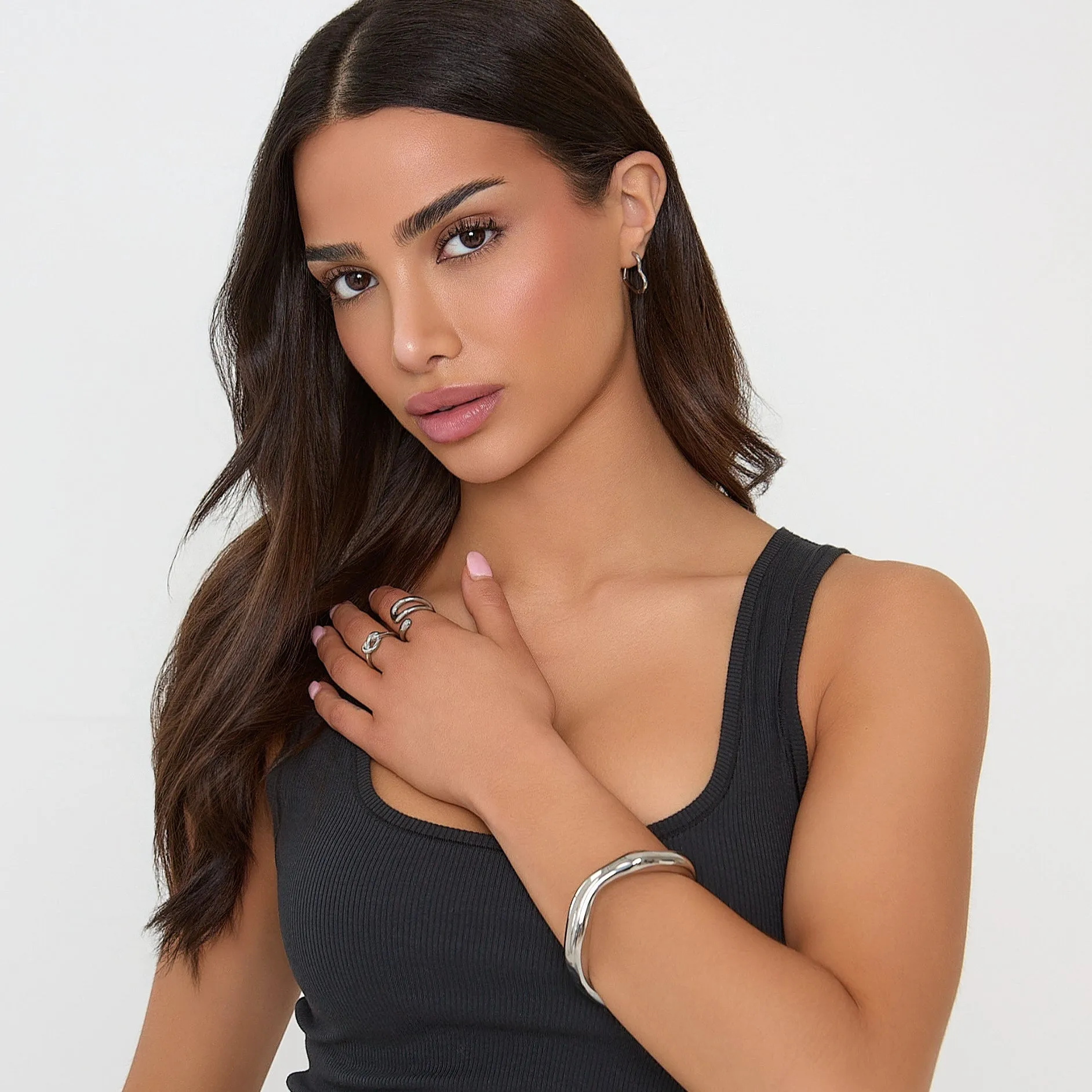 SCULPTURAL OPEN BRACELET - SILVER
