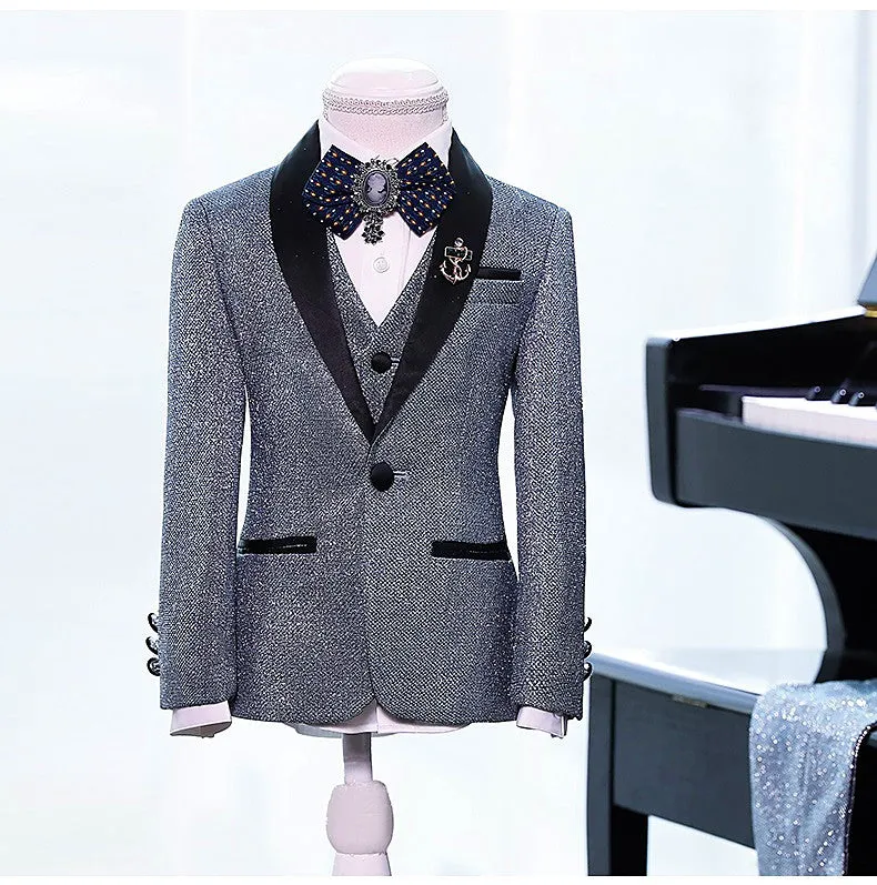 Silver Status Suit