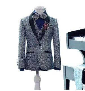 Silver Status Suit