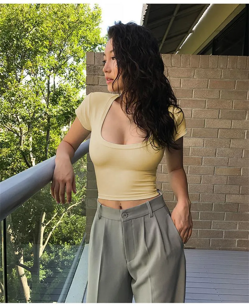 Slim Short Sleeve U-Neck Top