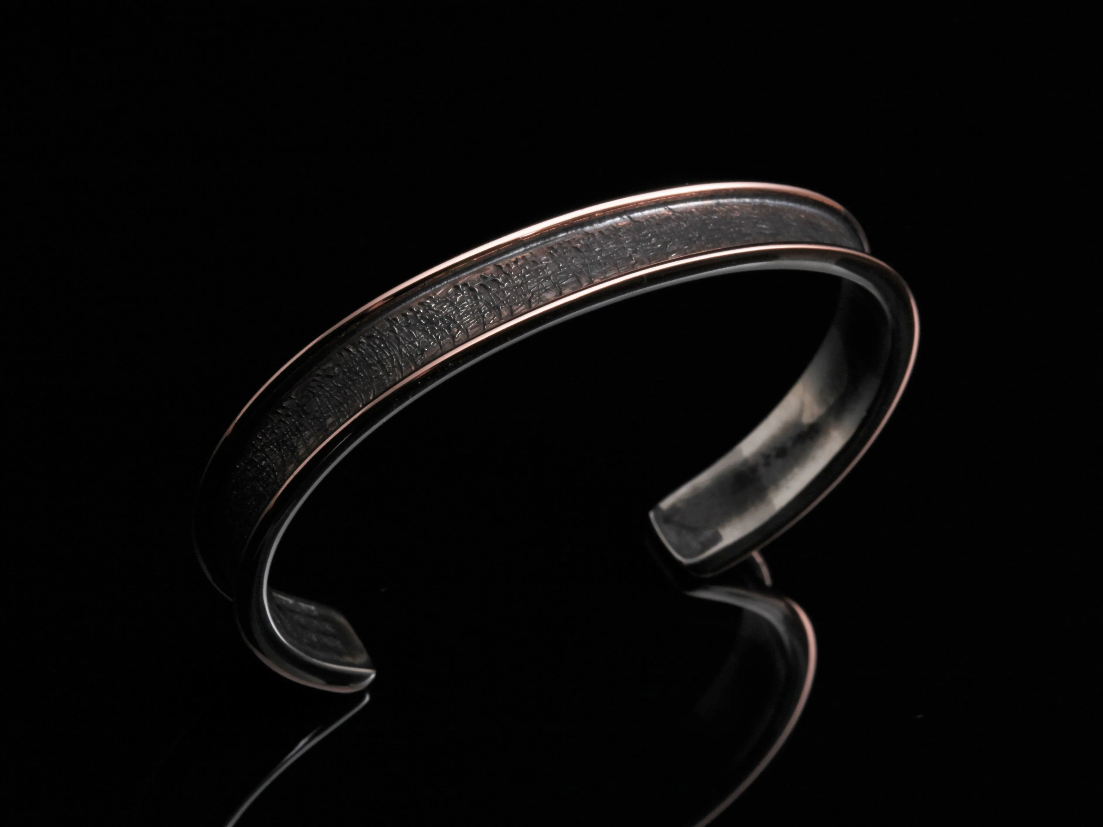 SM Prince Cuff 14k