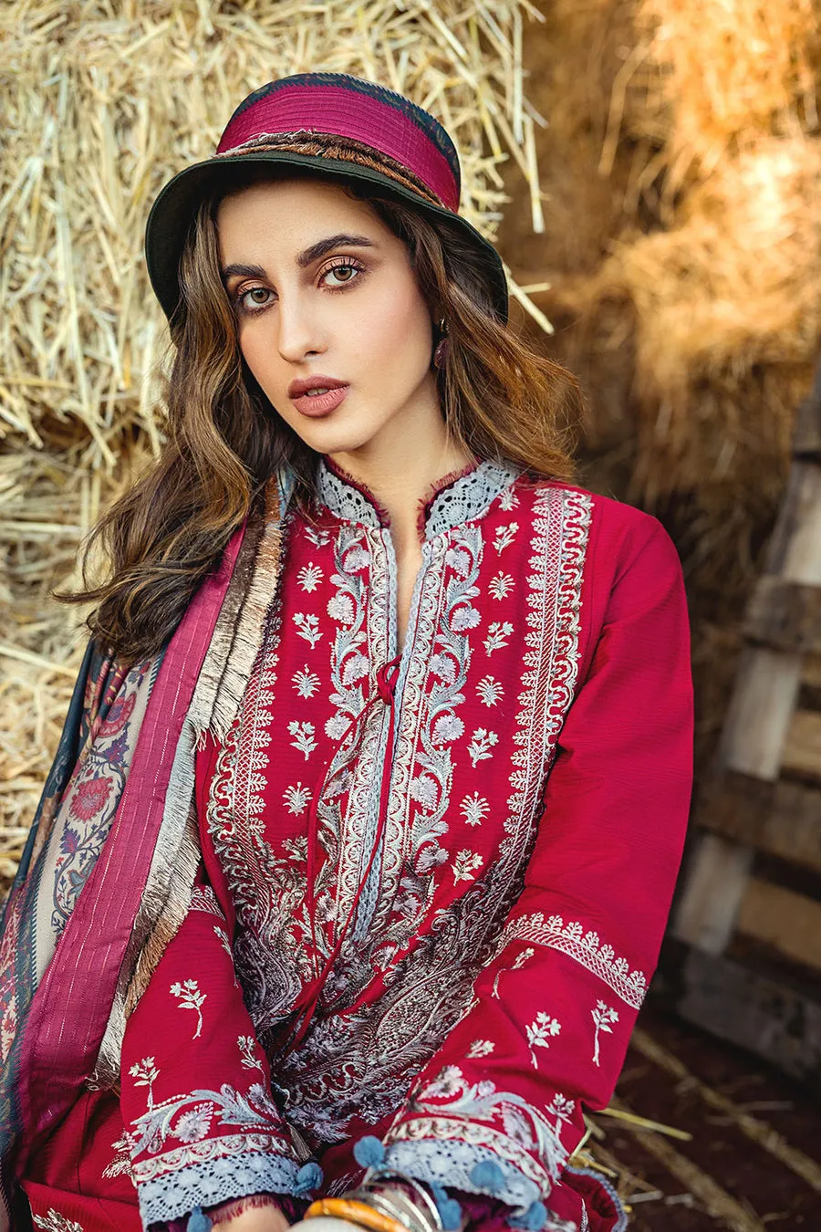 SOBIA NAZIR | AUTUMN/WINTER 2022 | AW22-9A