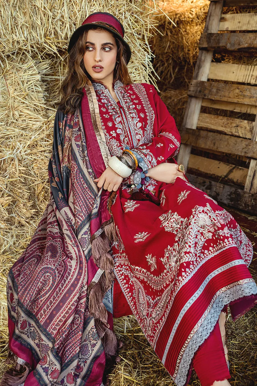 SOBIA NAZIR | AUTUMN/WINTER 2022 | AW22-9A