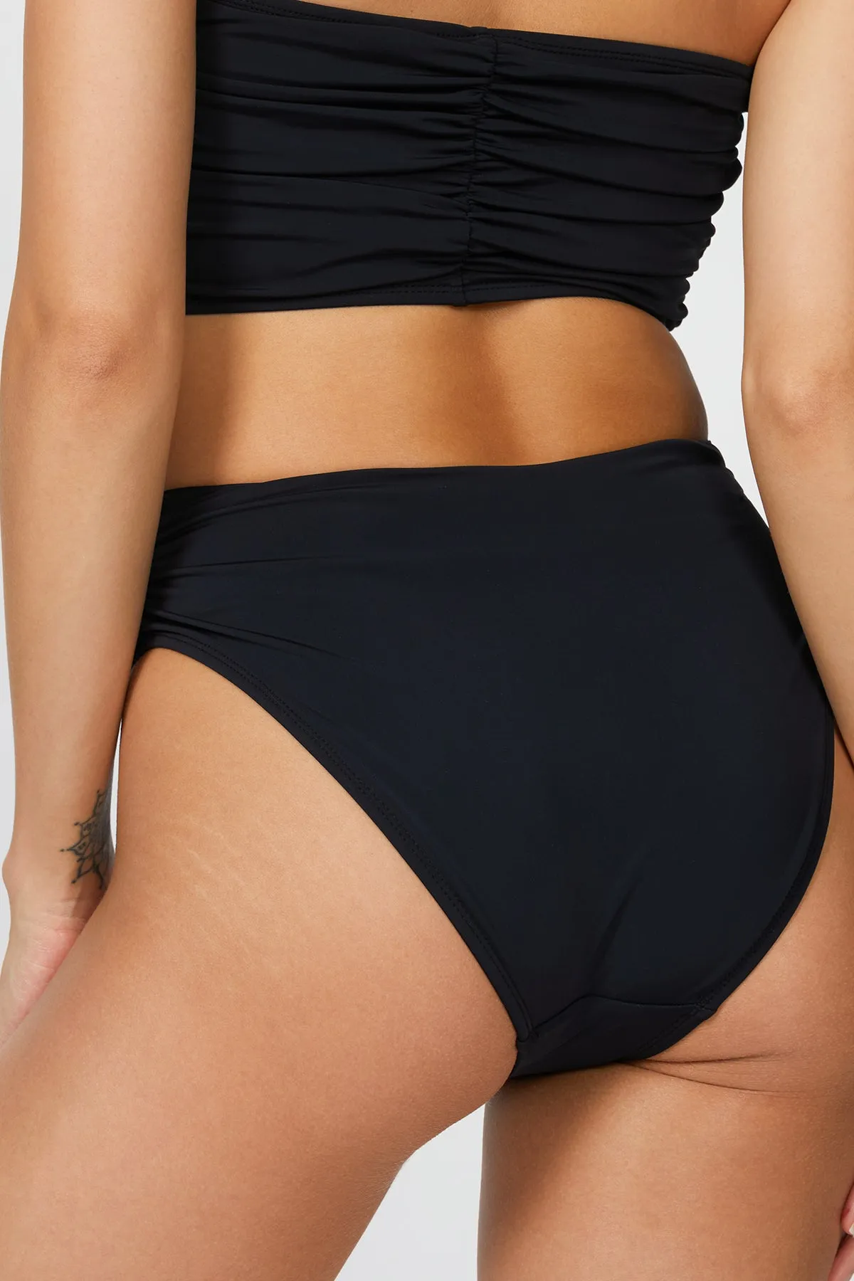 SOLID DELREY BOTTOM
