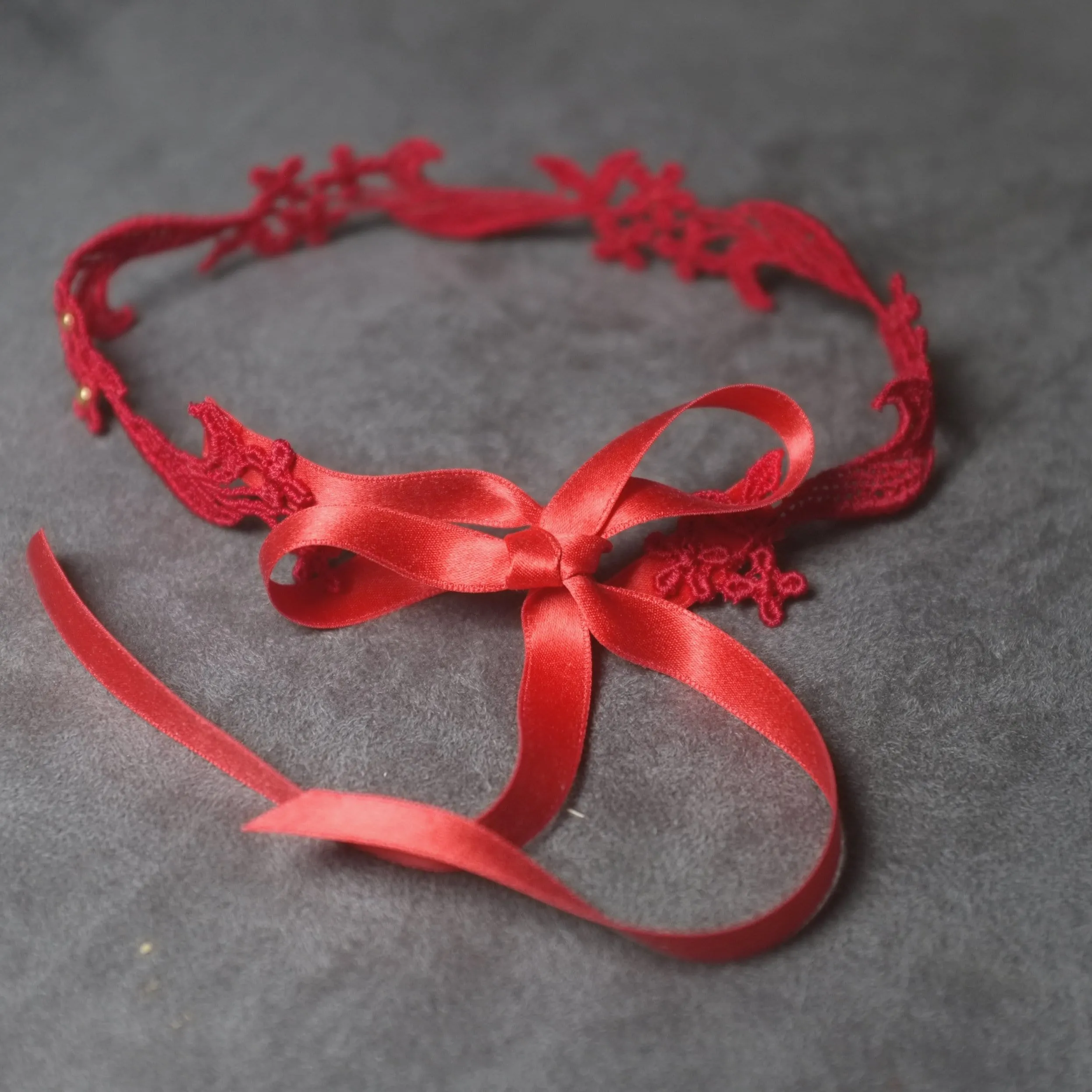 Sophia Floral Choker Necklace with Silver Beads