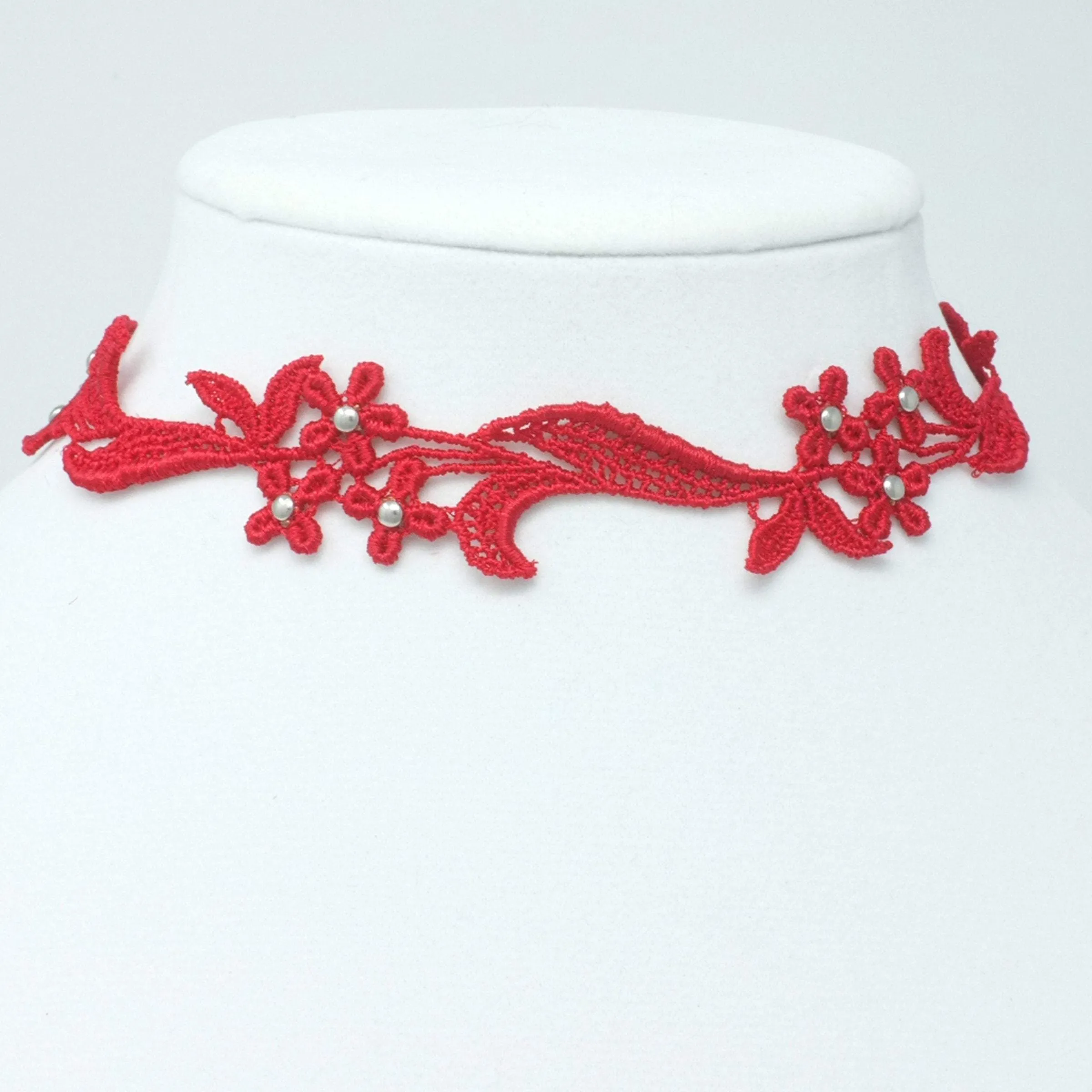 Sophia Floral Choker Necklace with Silver Beads