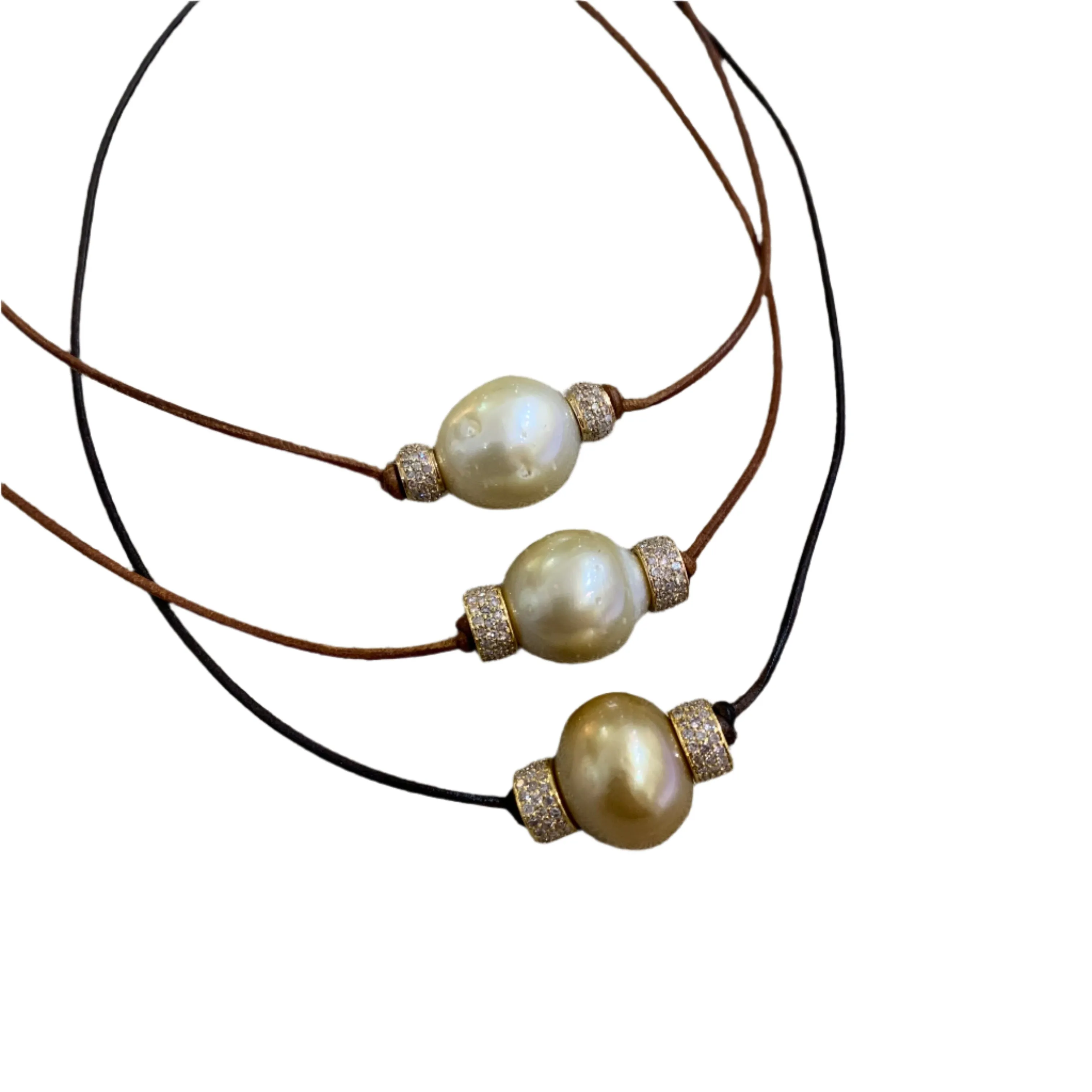 South Sea pearl w/ Gold Diamond Roundels