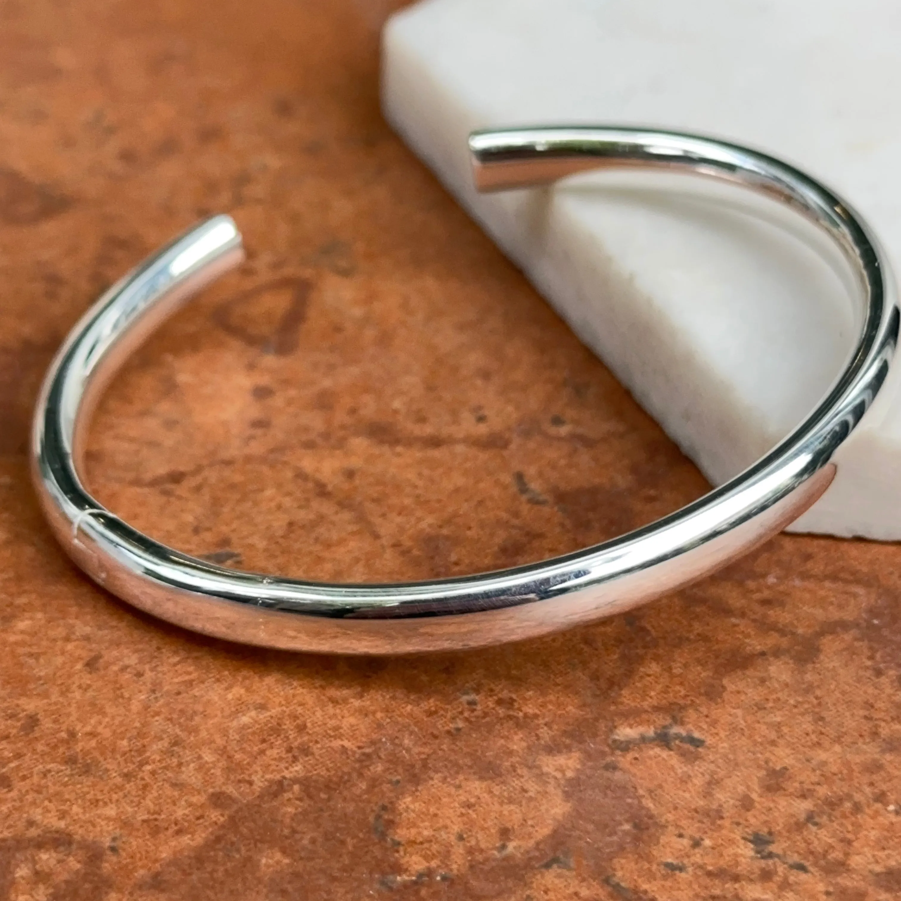 Sterling Silver Rounded 6mm Tube Hinged Bangle Bracelet