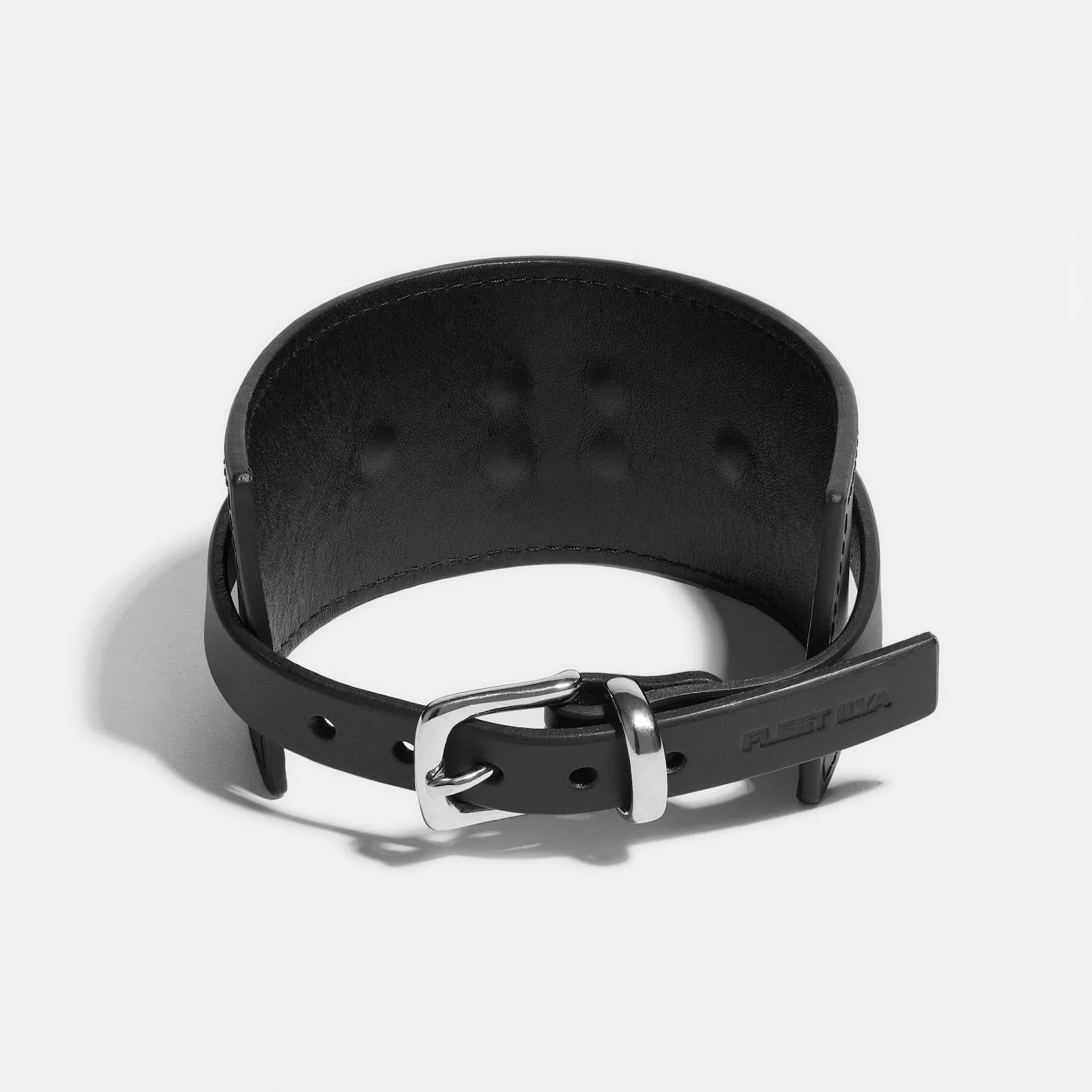 STITCHED CLASSIC COLLAR