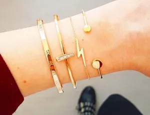 Storm Born Bracelet Set