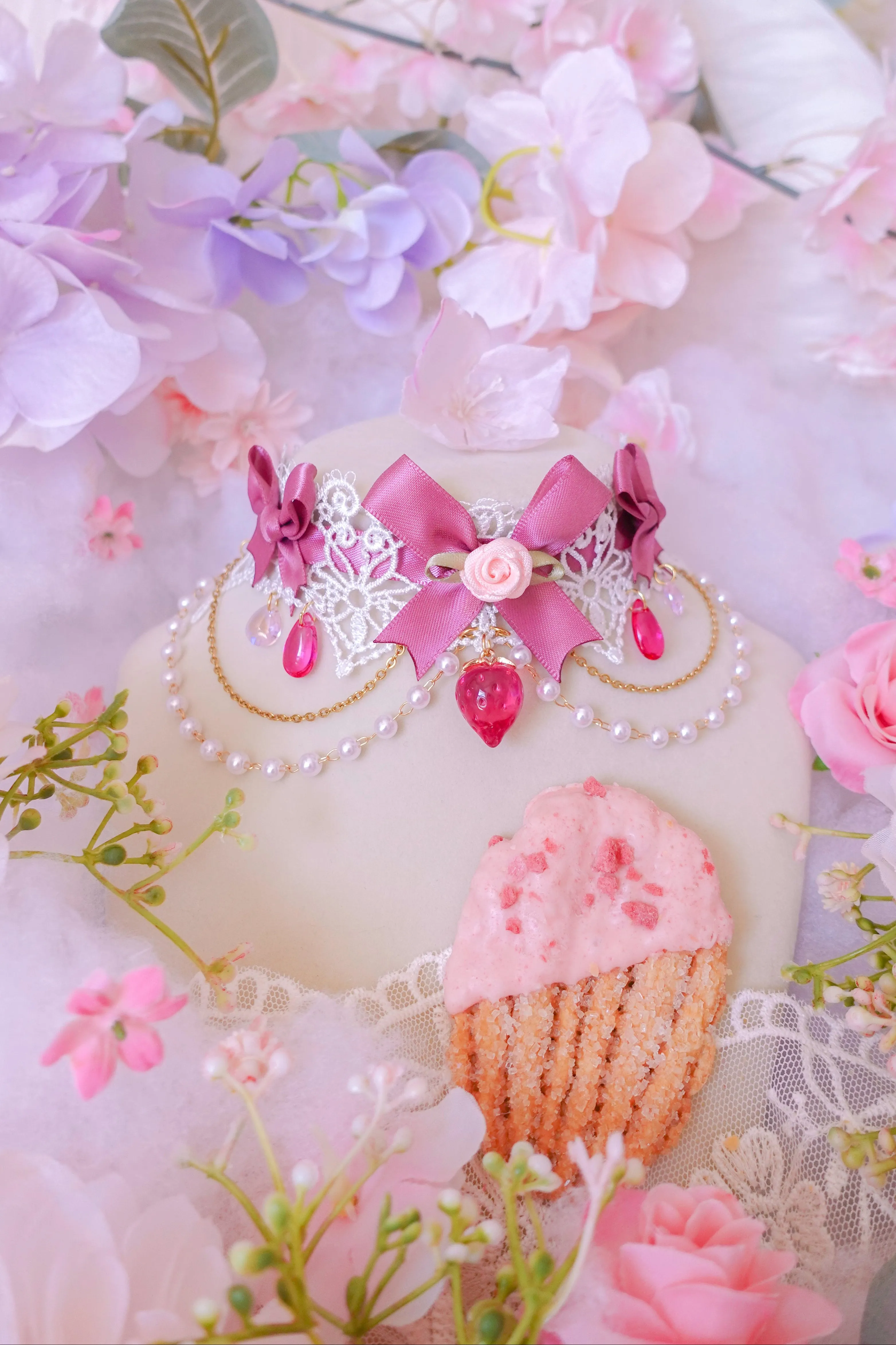 Strawberry Mille-Feuille Choker