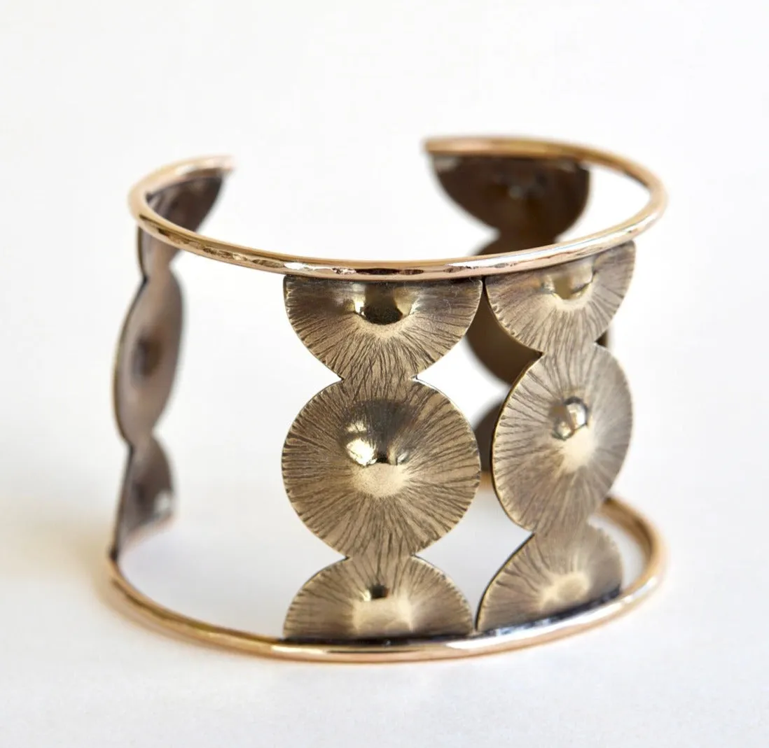 Sun & Life Cuff