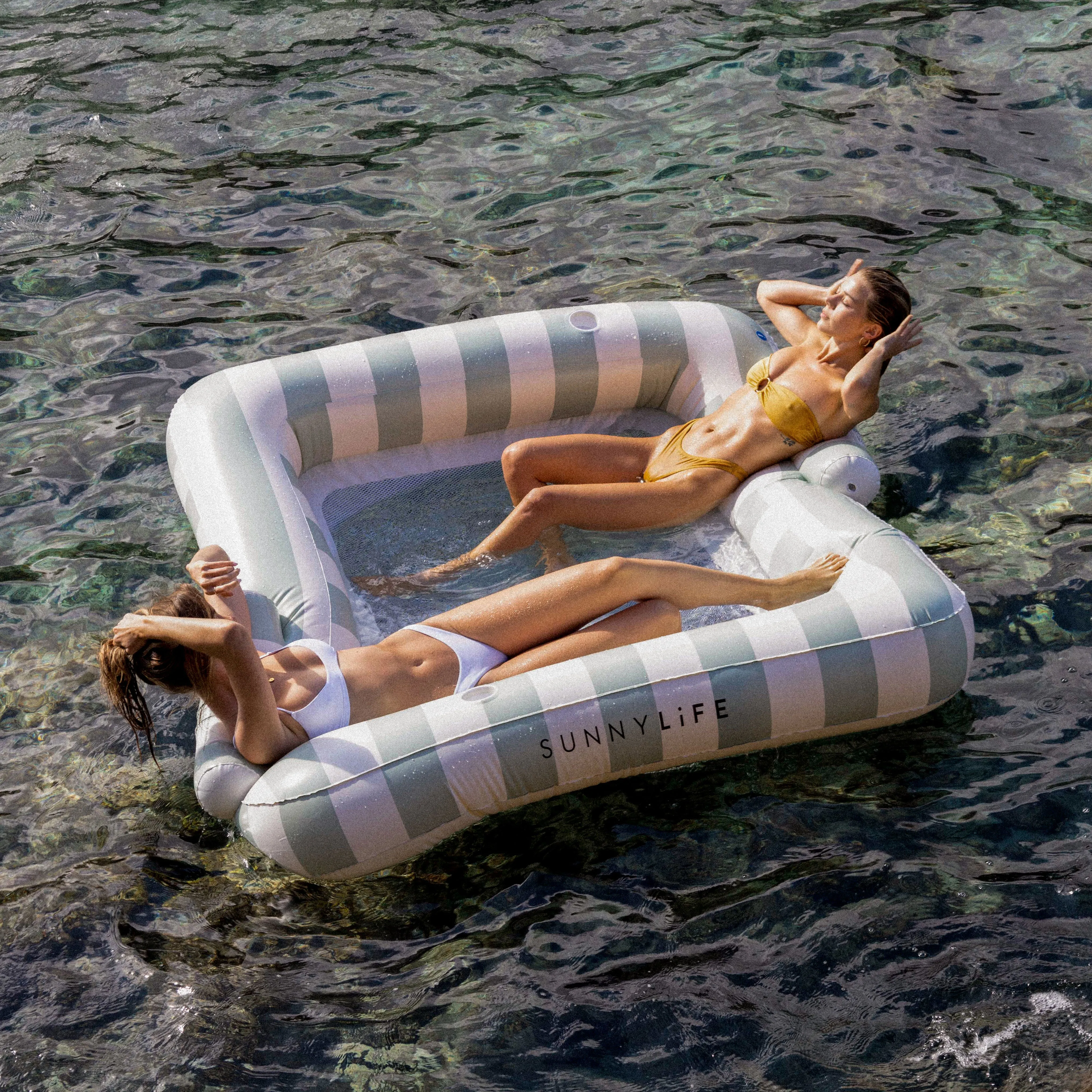 SUNNYLIFE LUXE TWIN HAMMOCK FLOAT - THE VACAY SOFT OLIVE