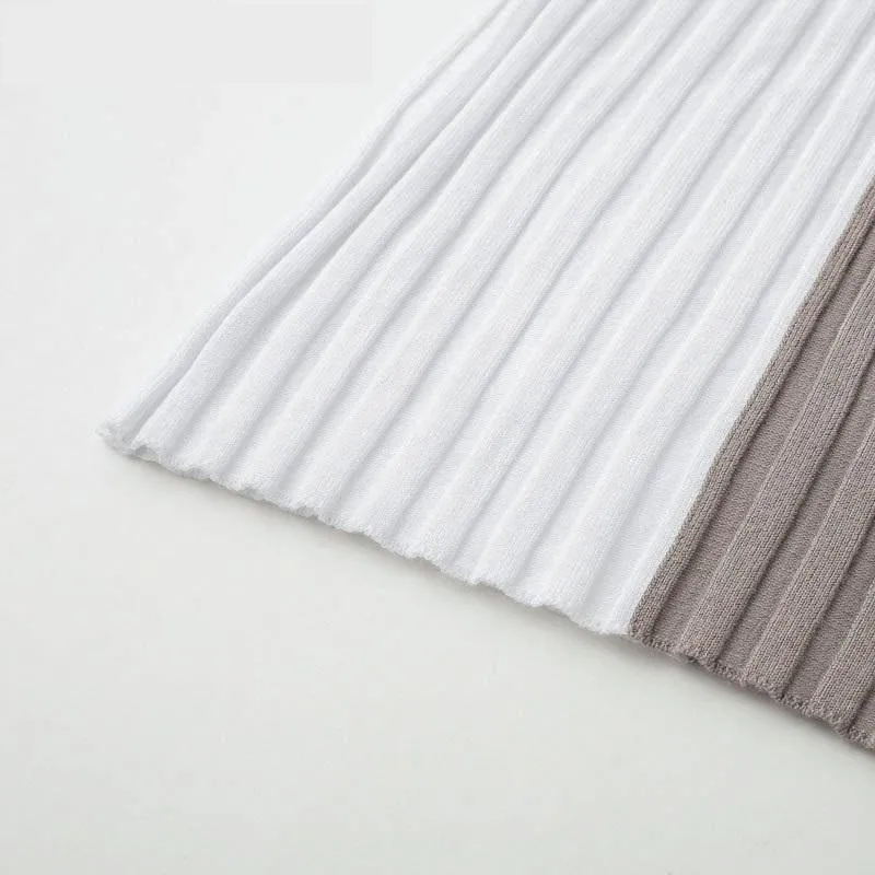 Two Tone Turtleneck Knitted Shirt