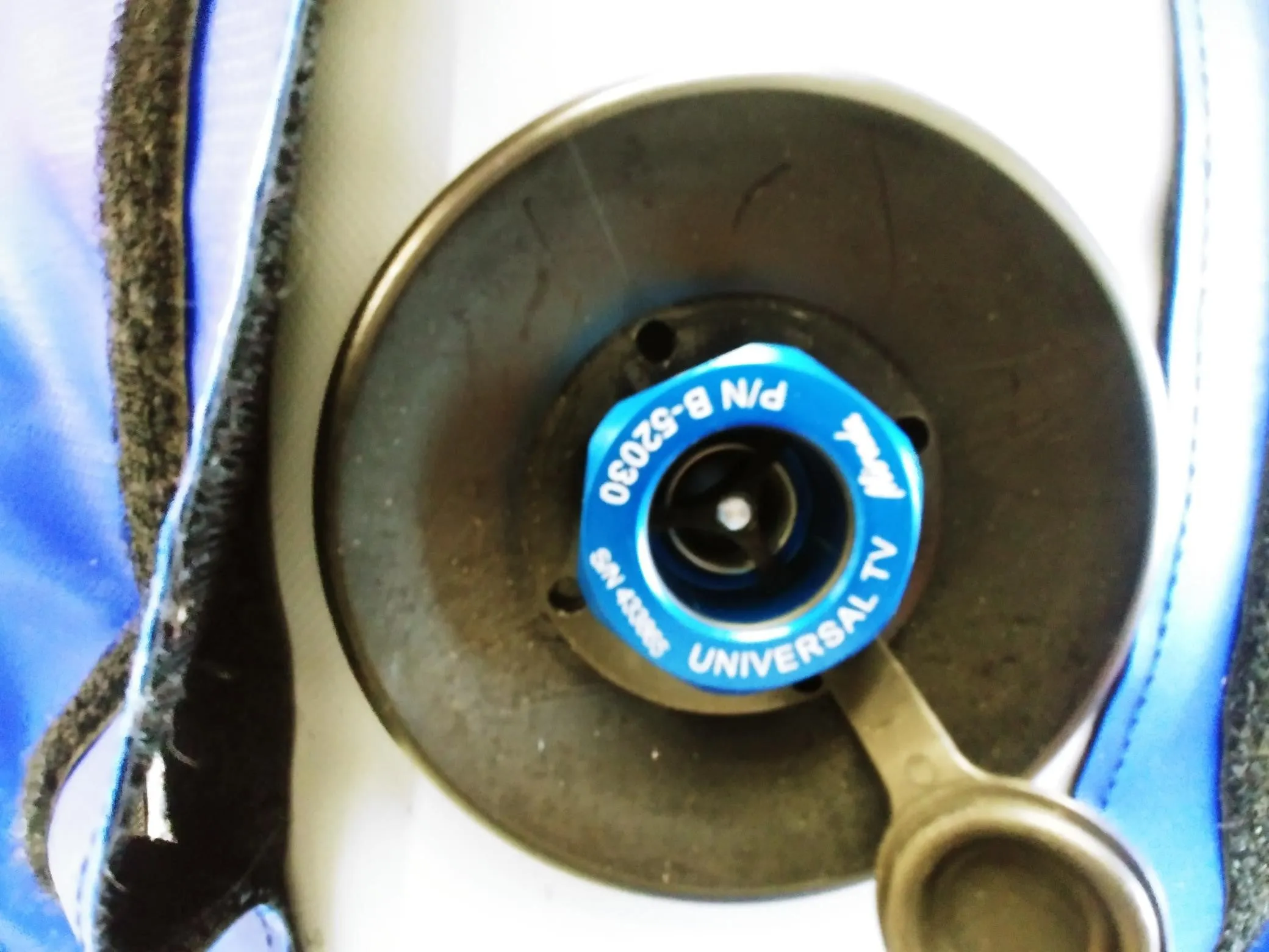 Universal top-up valve - P/N 63408