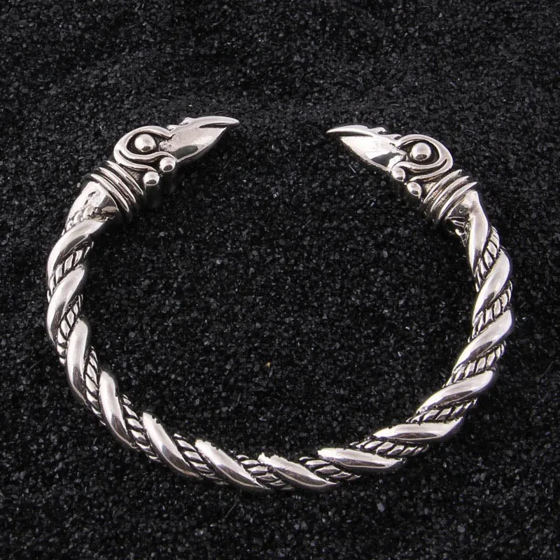 VIKING CUFF - NORDIC RAVENS