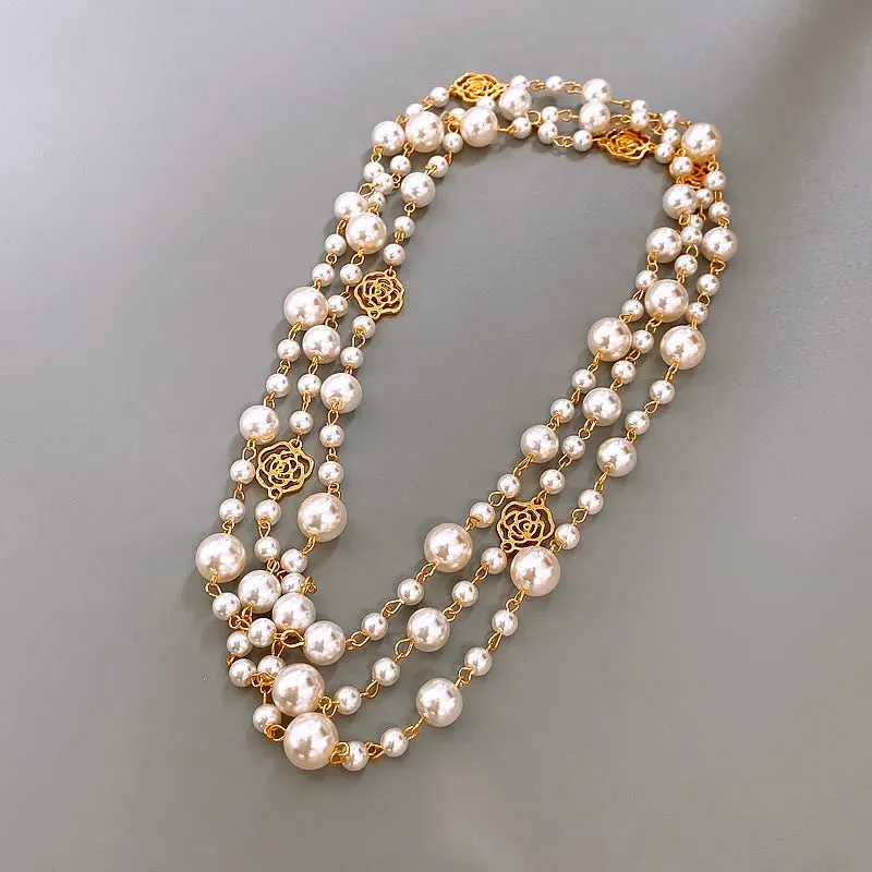 Vintage  Flower Pearl Necklace