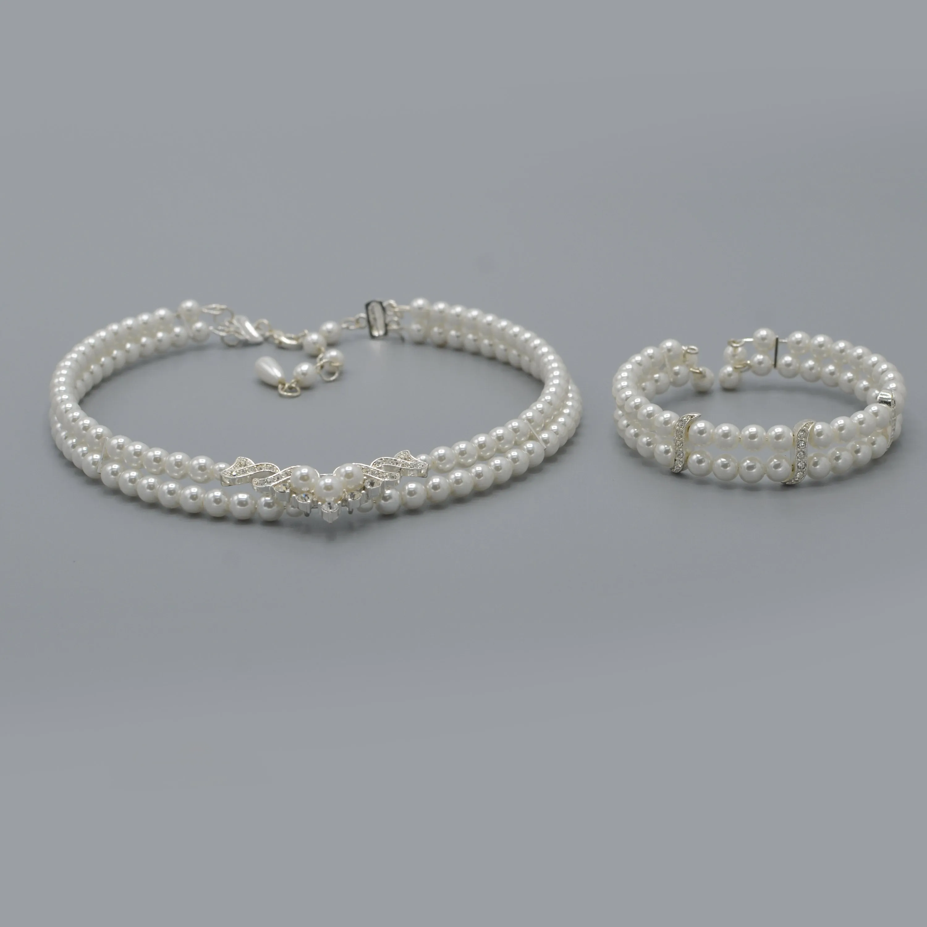 WHITE PEARL CRYSTAL CHOKER NECKLACE AND BRACELET SET #FW-SS22273NB05 (SHAB9)