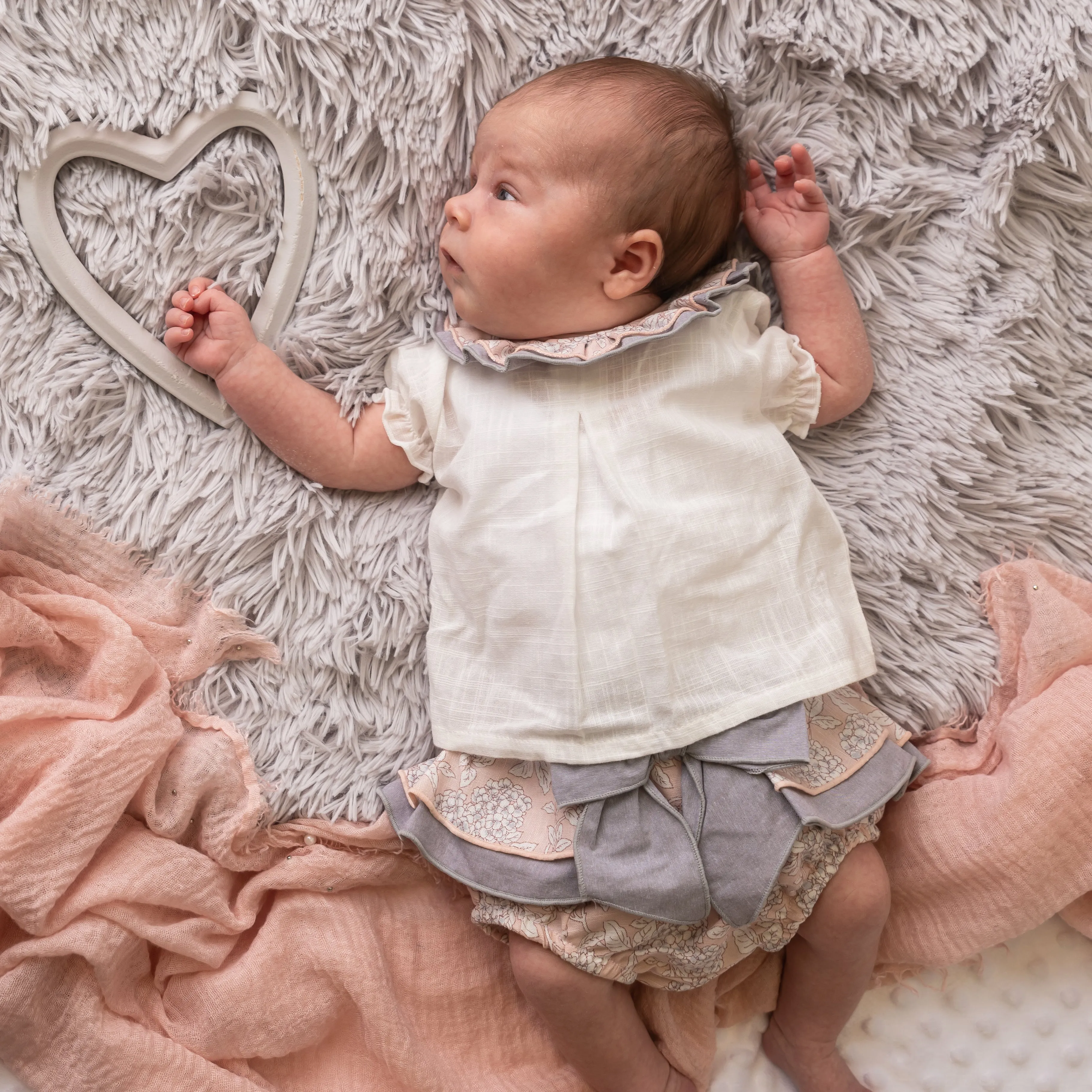 White Ruffle Top & Dusky Pink & Grey Bow Bloomers Set