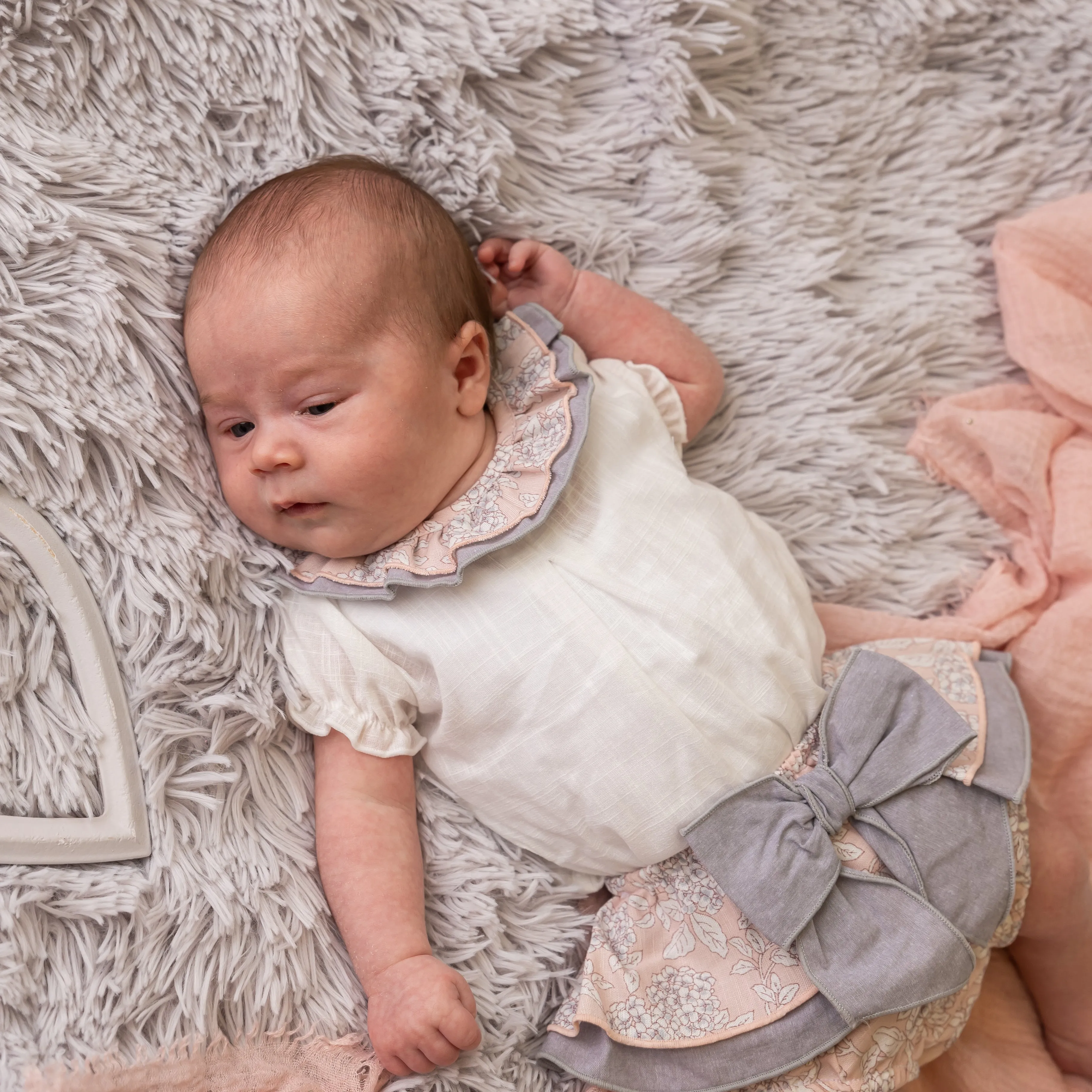 White Ruffle Top & Dusky Pink & Grey Bow Bloomers Set
