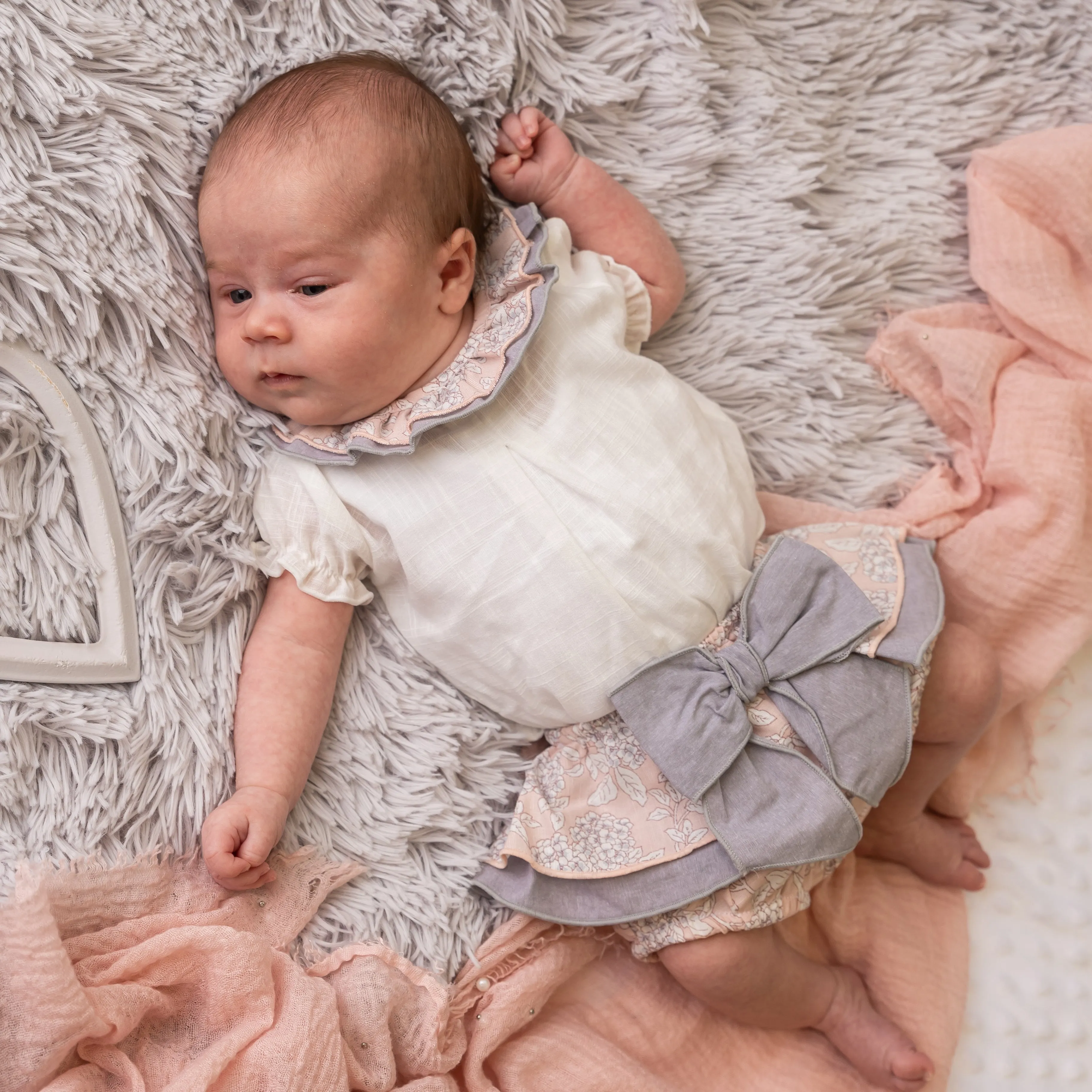 White Ruffle Top & Dusky Pink & Grey Bow Bloomers Set
