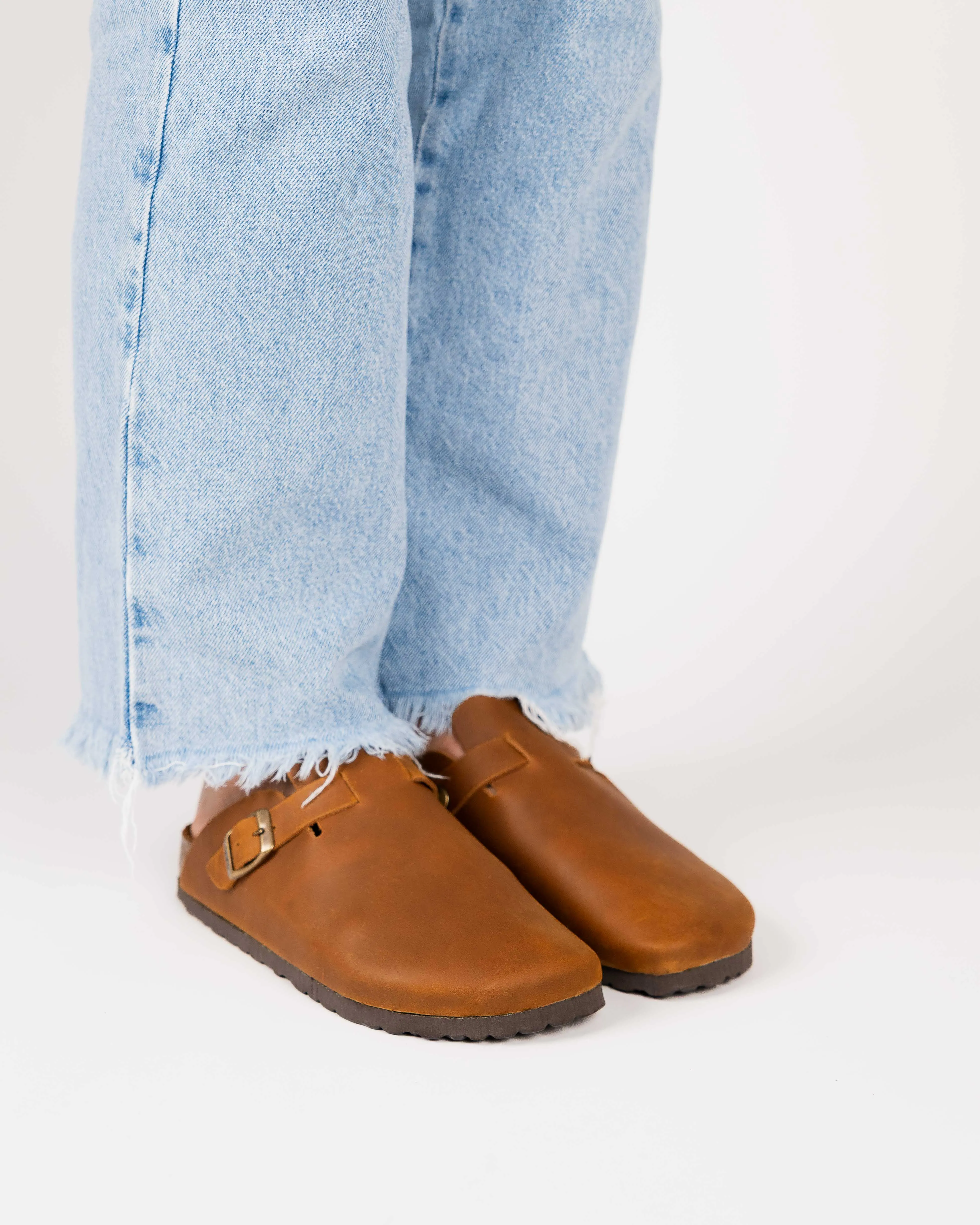 Wide Mules Camel Leather