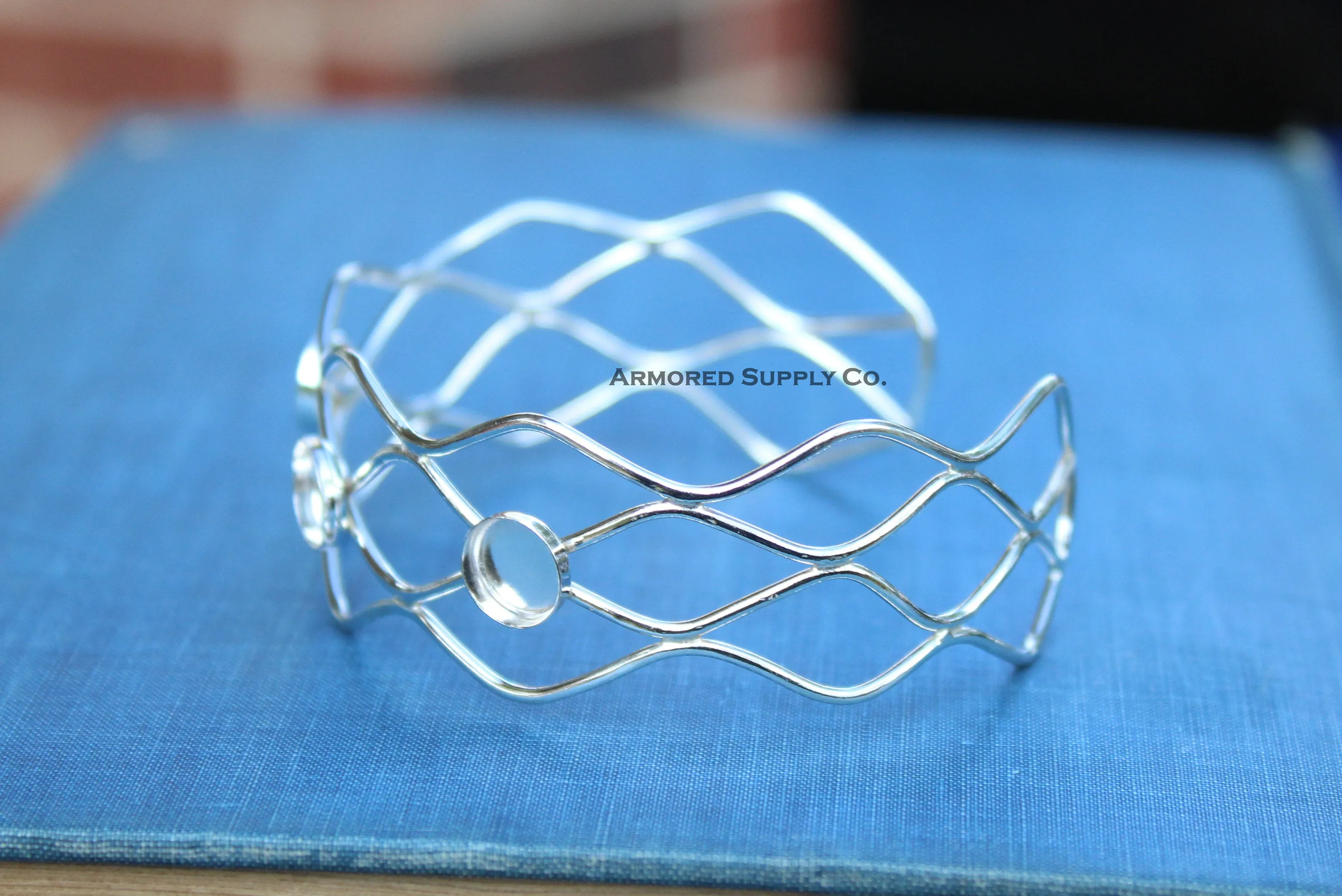 Wide Wave Round Bezel Cup Bracelet Cuff blank