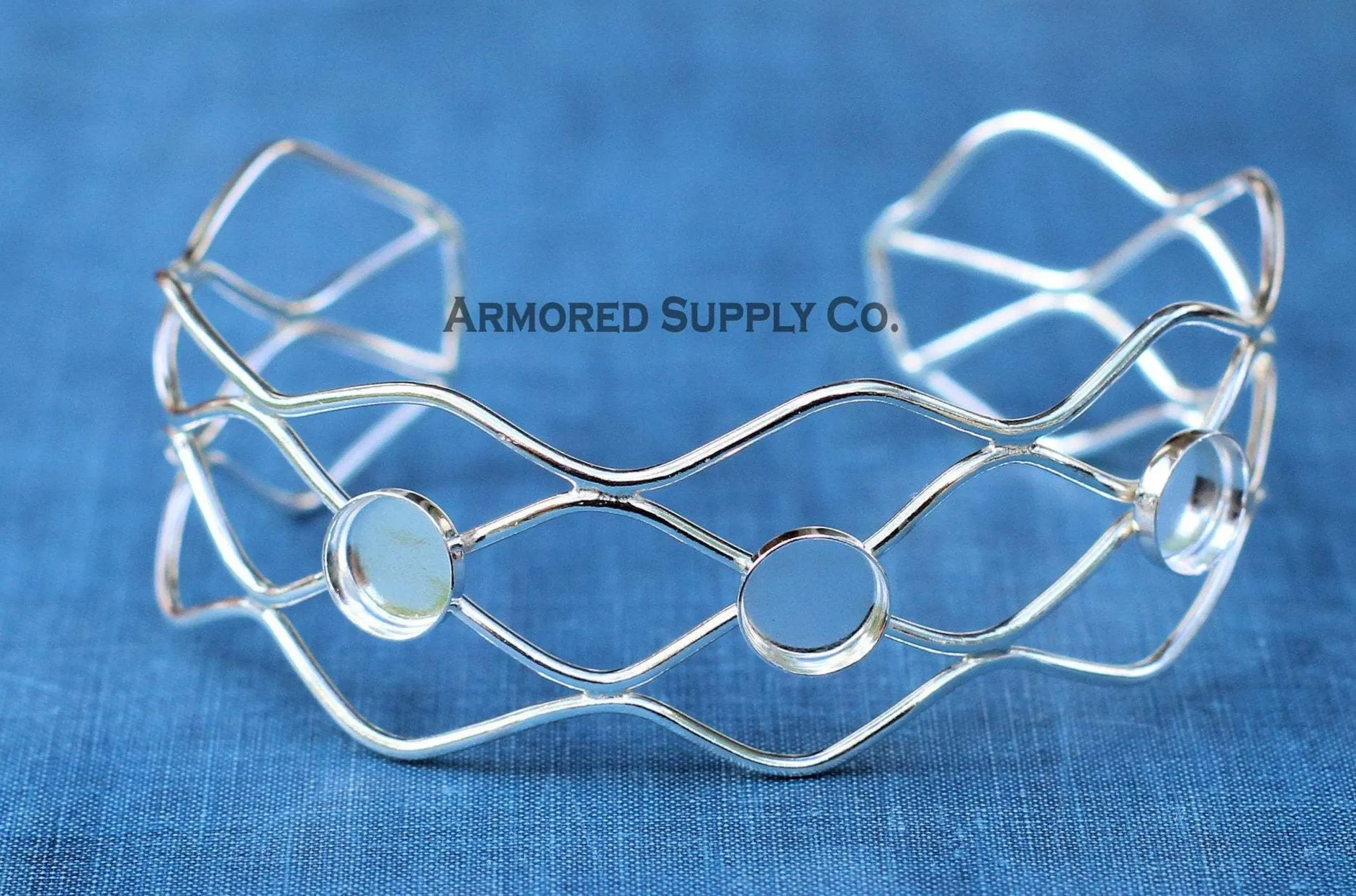 Wide Wave Round Bezel Cup Bracelet Cuff blank
