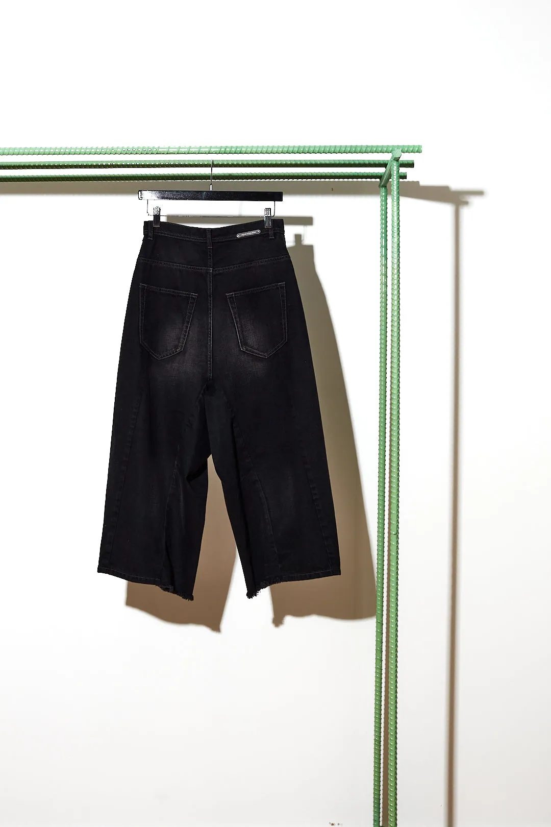 WINTER SALE 50% OFF NICOLAS ANDREAS TARALIS CULOTTE JEAN