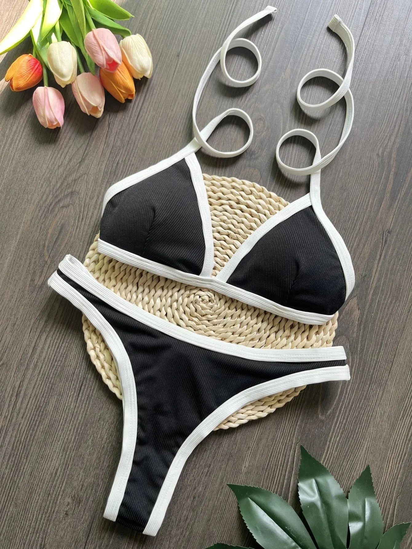 Women's Black and White Solid Color Bikini Set – Two-Piece Summer Swimsuit