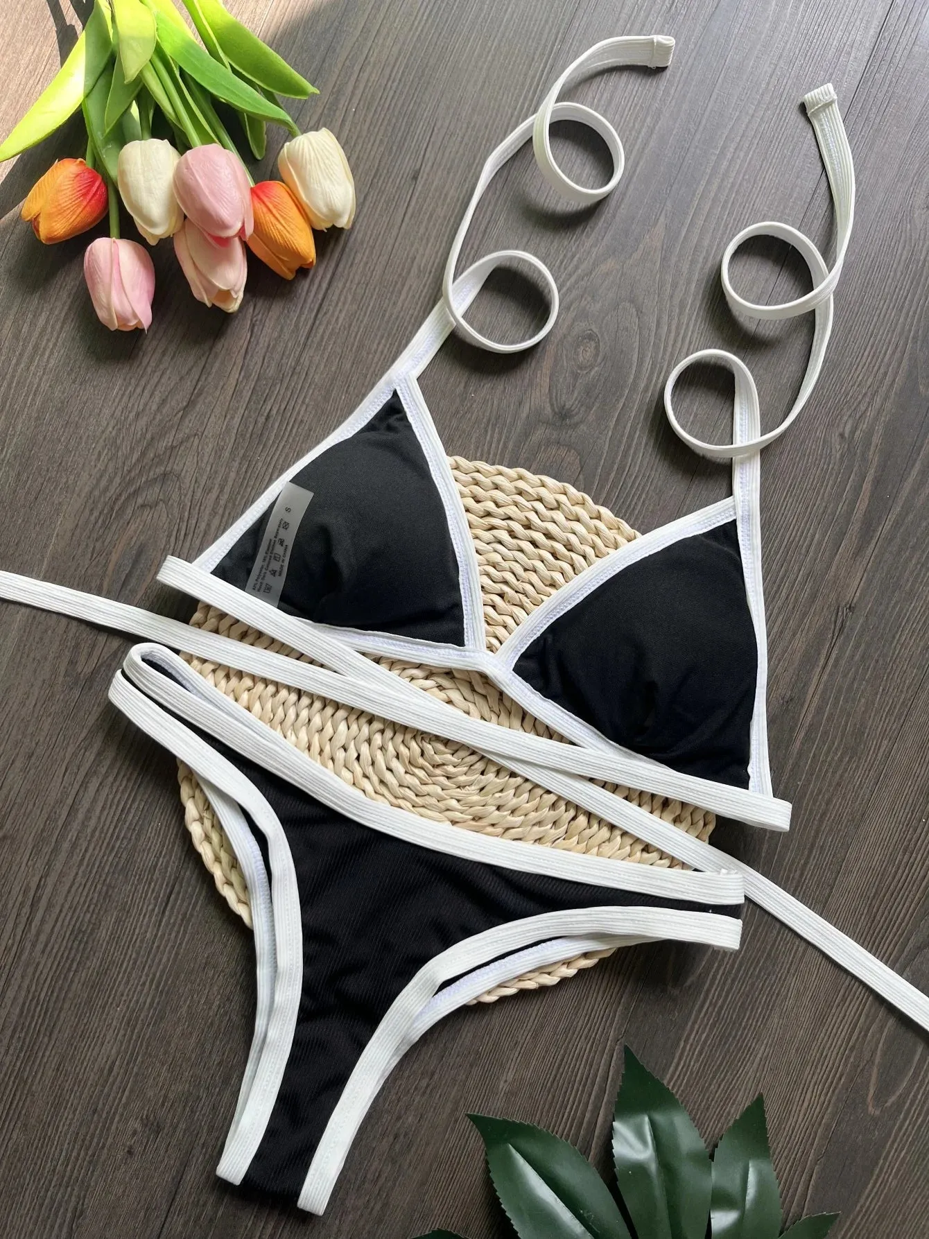 Women's Black and White Solid Color Bikini Set – Two-Piece Summer Swimsuit
