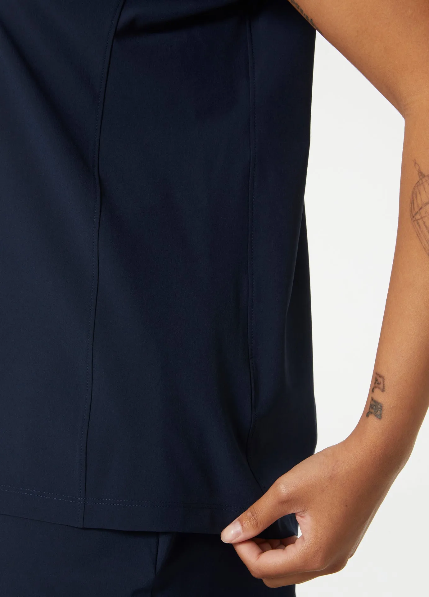 WOMEN'S THALIA SUMMER TOP - NAVY