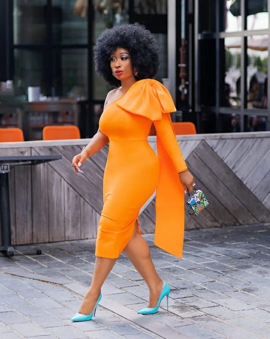 Zakia- Put A Bow On It Bandage Dress